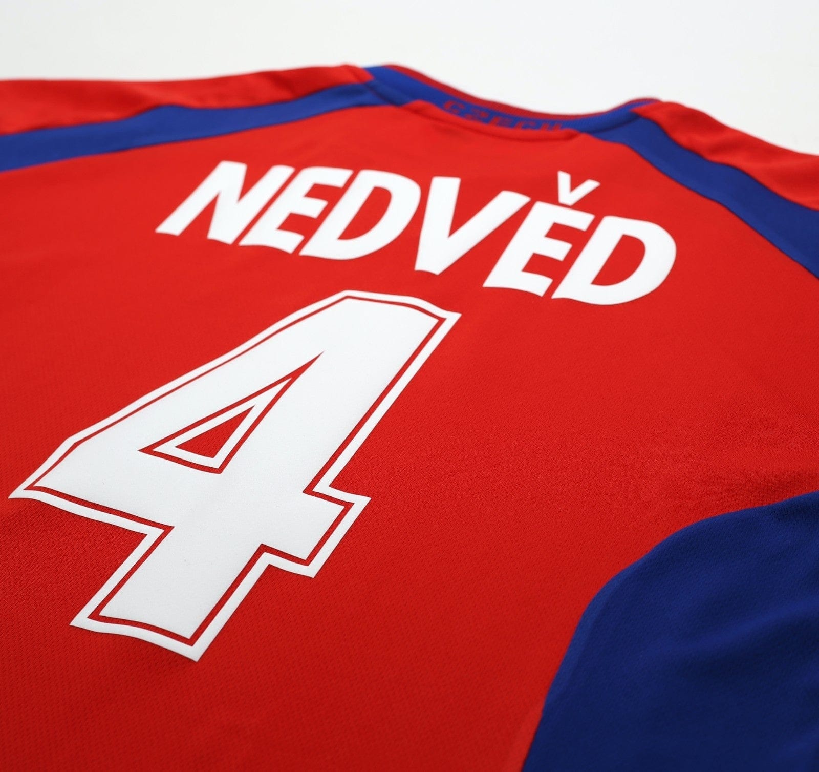 2000/02 NEDVED #4 Czech Republic Vintage PUMA Home Football Shirt (L) Euro 2000
