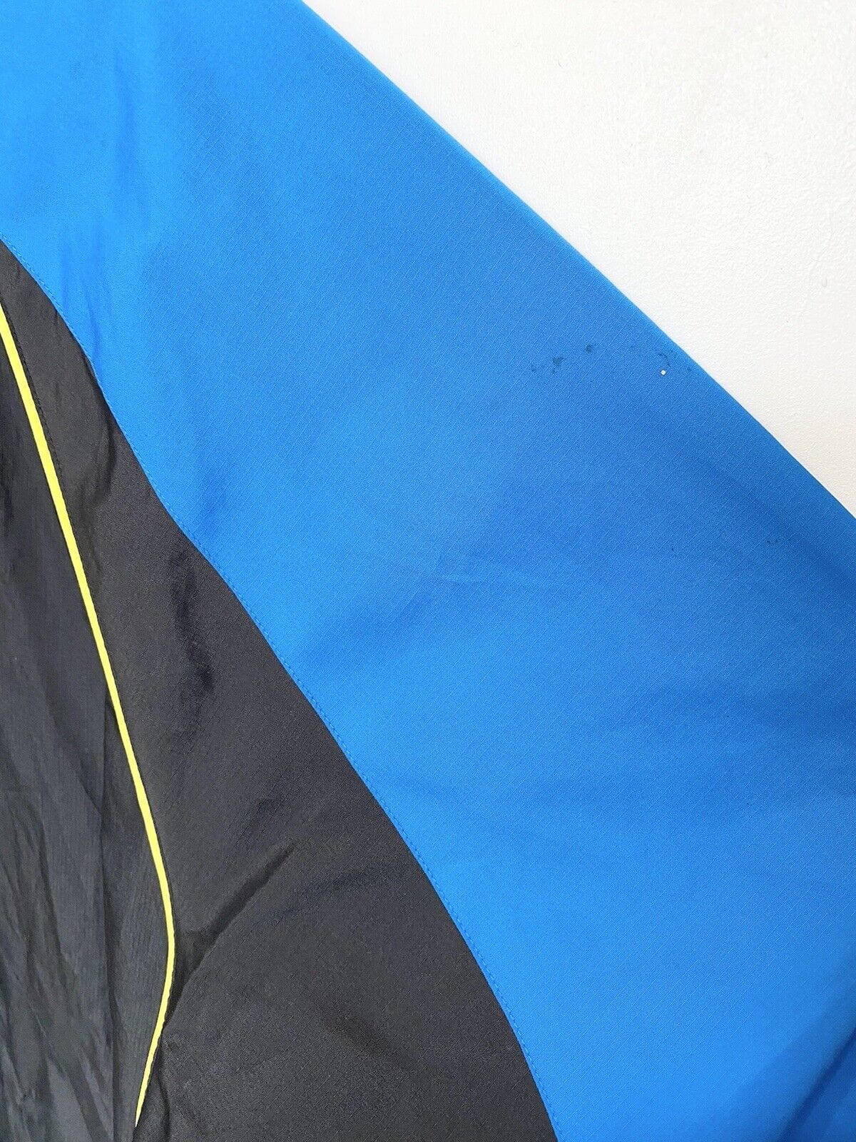 2000's CARDIFF CITY Vintage PUMA Football Tack Top Jacket (L)