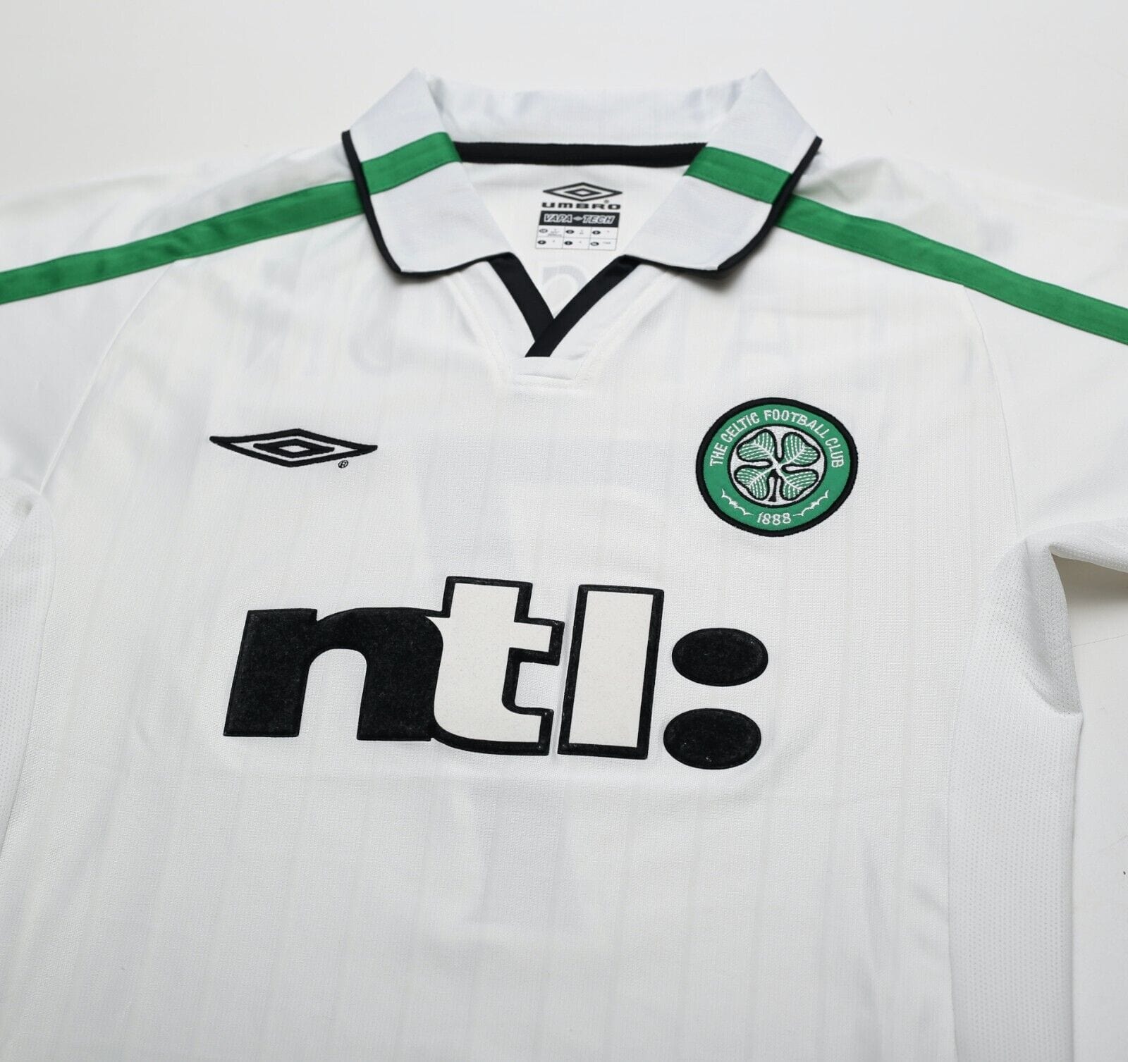 2001/02 LARSSON #7 Celtic Umbro European Away Football Shirt (S)