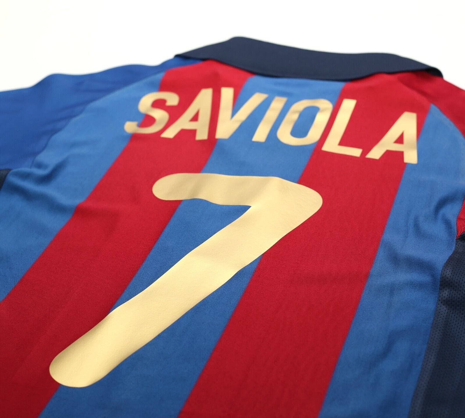 2001/02 SAVIOLA #7 Barcelona Vintage Nike Home Football Shirt (S)