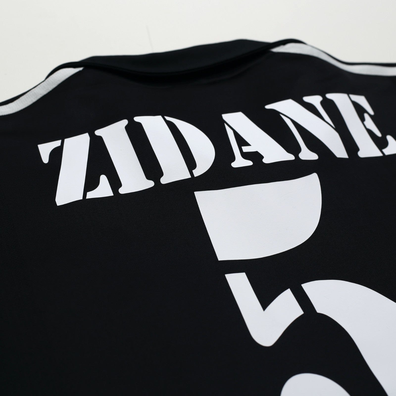 2001/02 Zidane #5 Real Madrid Vintage adidas Centenary Away Football Shirt (XXL)