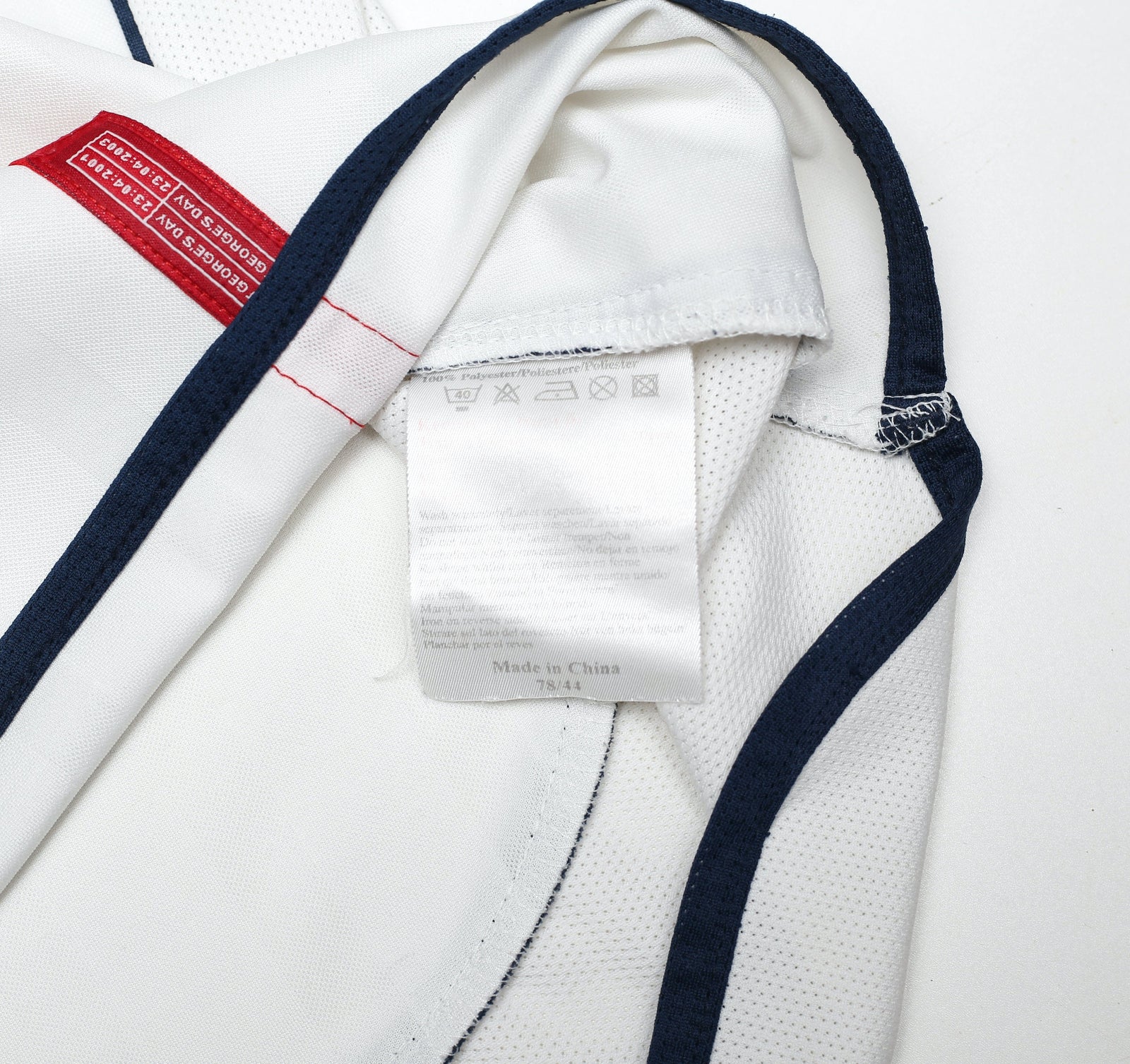 2001/03 BECKHAM #7 England Vintage Umbro Home Football Shirt (XL) 2002 WC