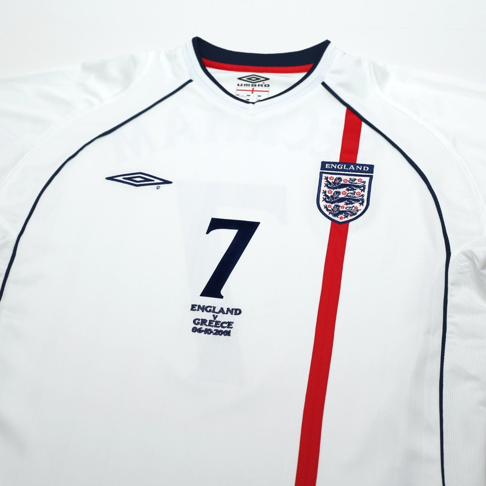 2001/03 Beckham #7 England Vintage Umbro Home Greece Football Shirt (L)