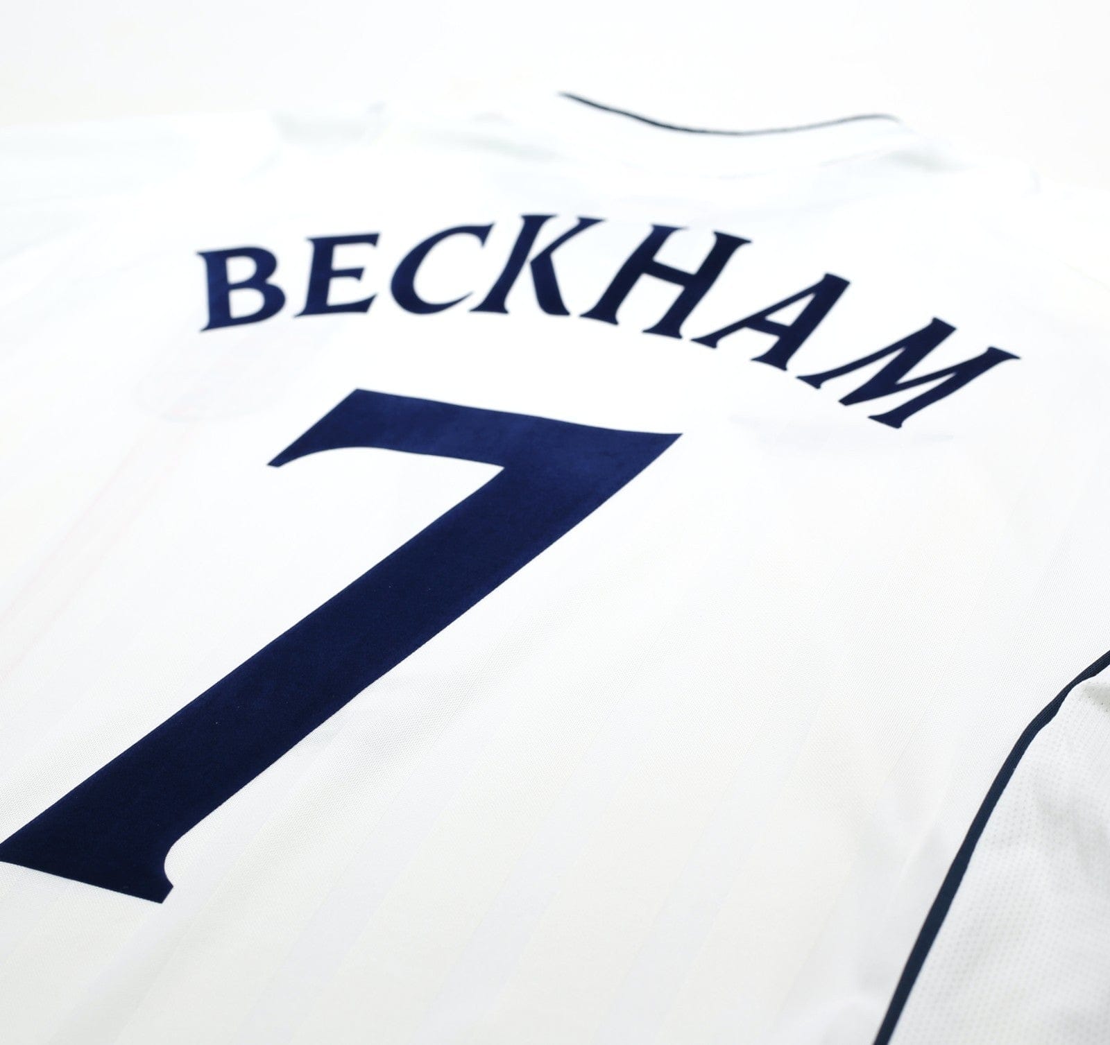 2001/03 BECKHAM #7 England Vintage Umbro Home Greece Football Shirt (L) WC 2002