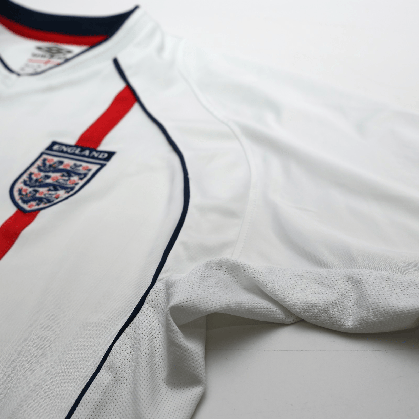 2001/03 Beckham #7 England Vintage Umbro Home Greece Football Shirt (XL) 2002 WC