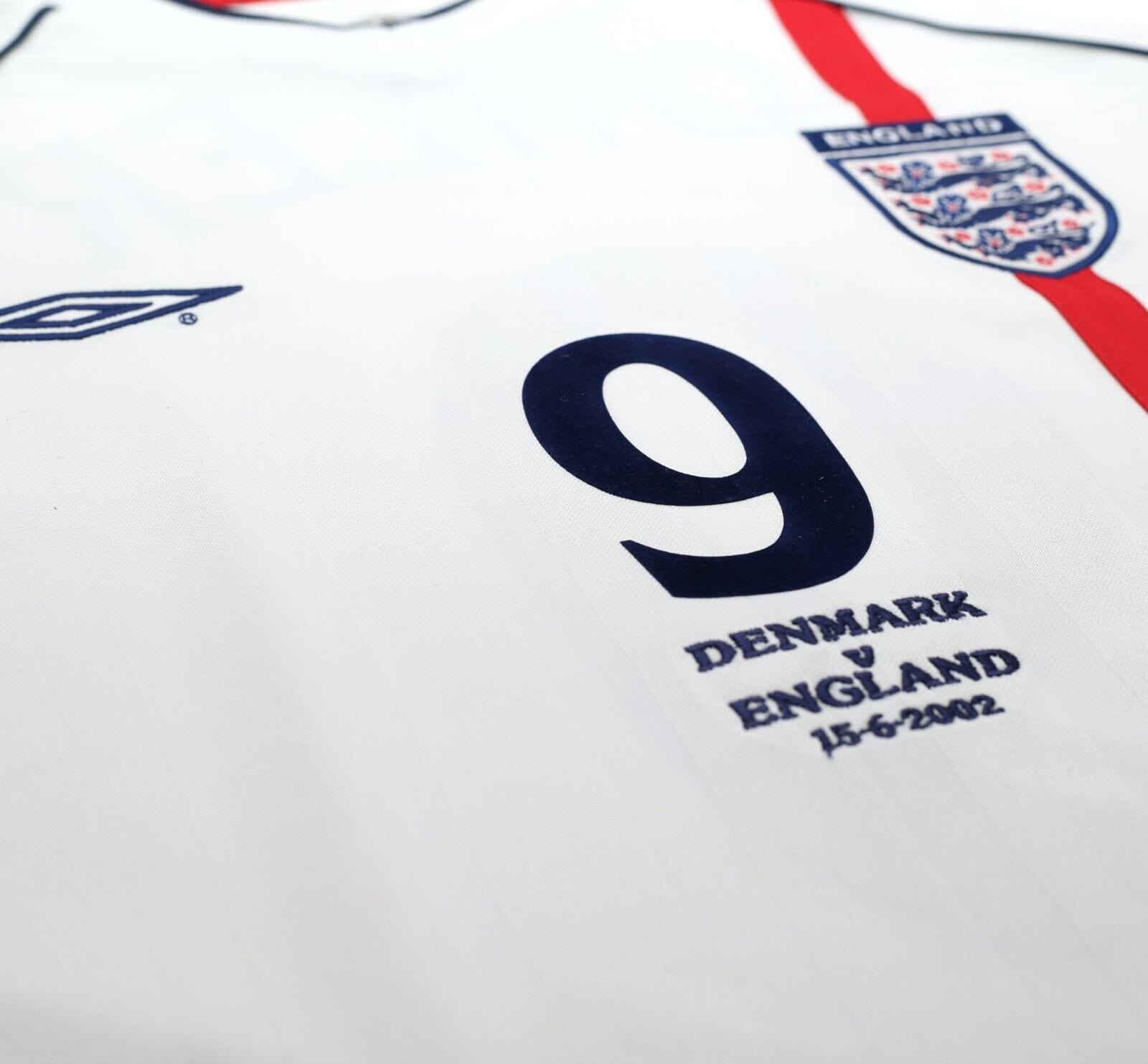 2001/03 FOWLER #9 England Vintage Umbro Home Denmark Football Shirt (XL) WC 2002