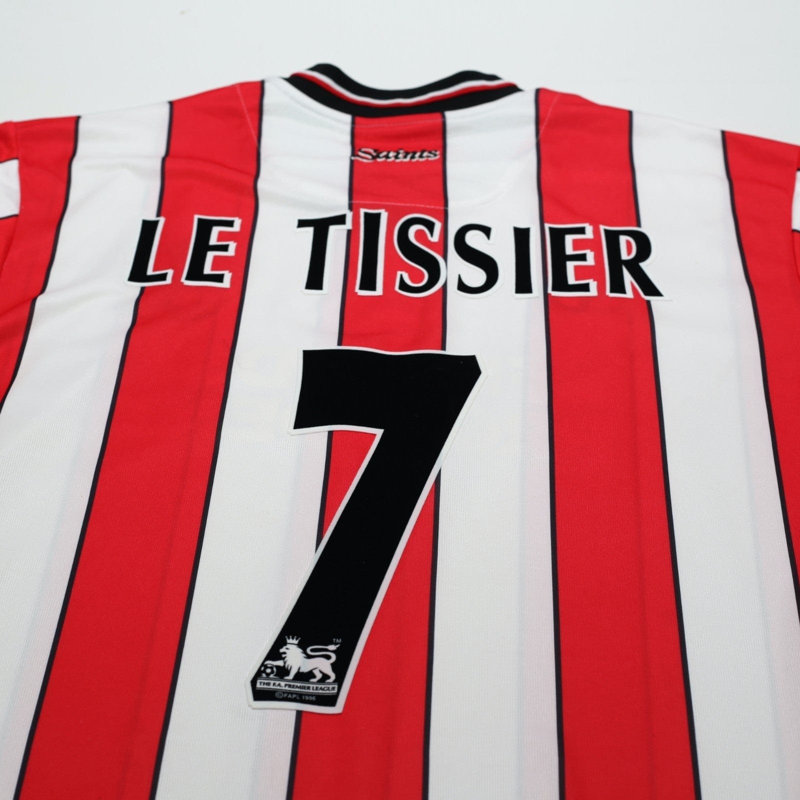 2001/03 Le Tissier #7 Southampton Vintage Saints Home Football Shirt (L)