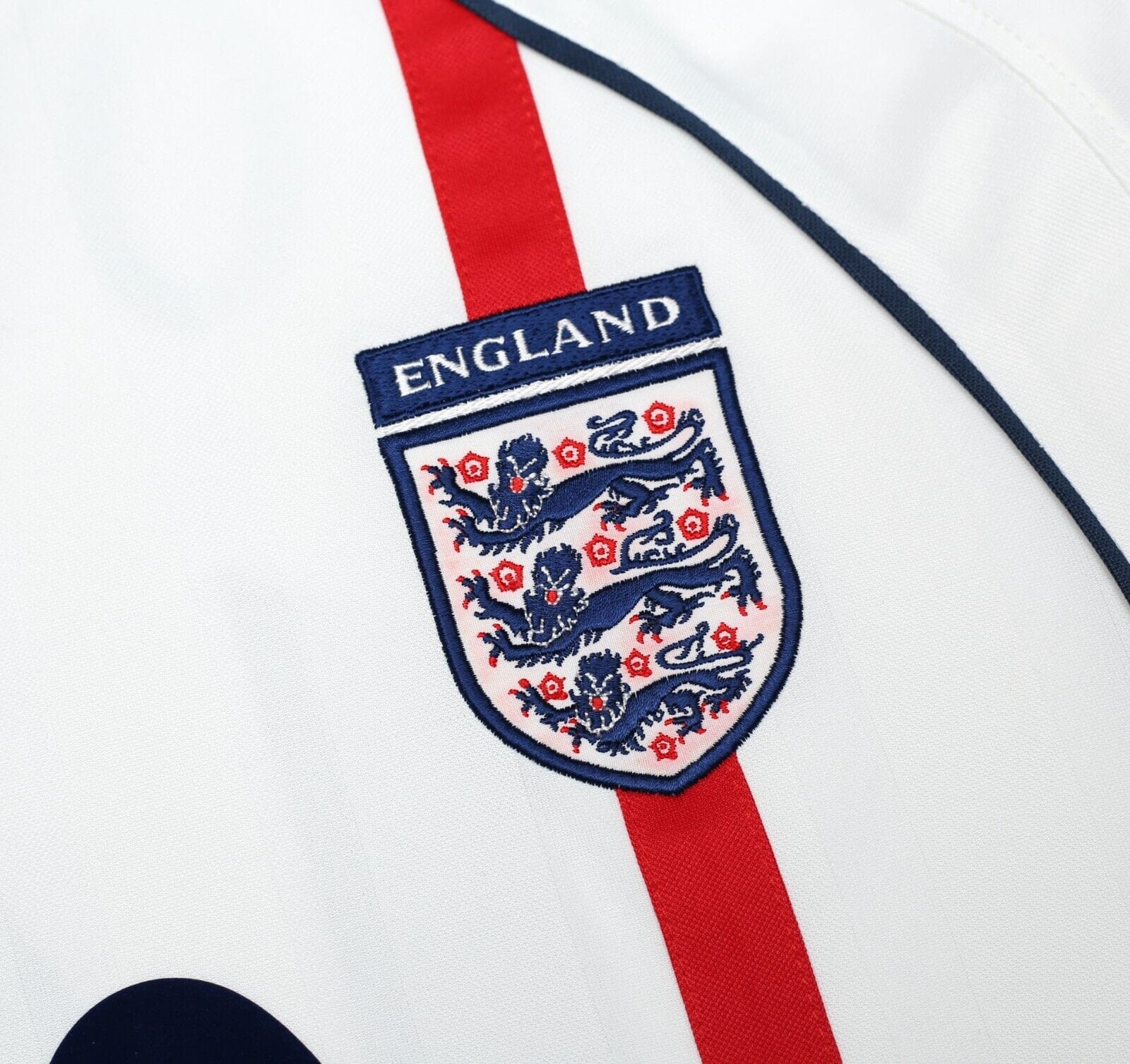 2001/03 OWEN #10 England Vintage Umbro Home Football Shirt (S) WC 2002 BRAZIL