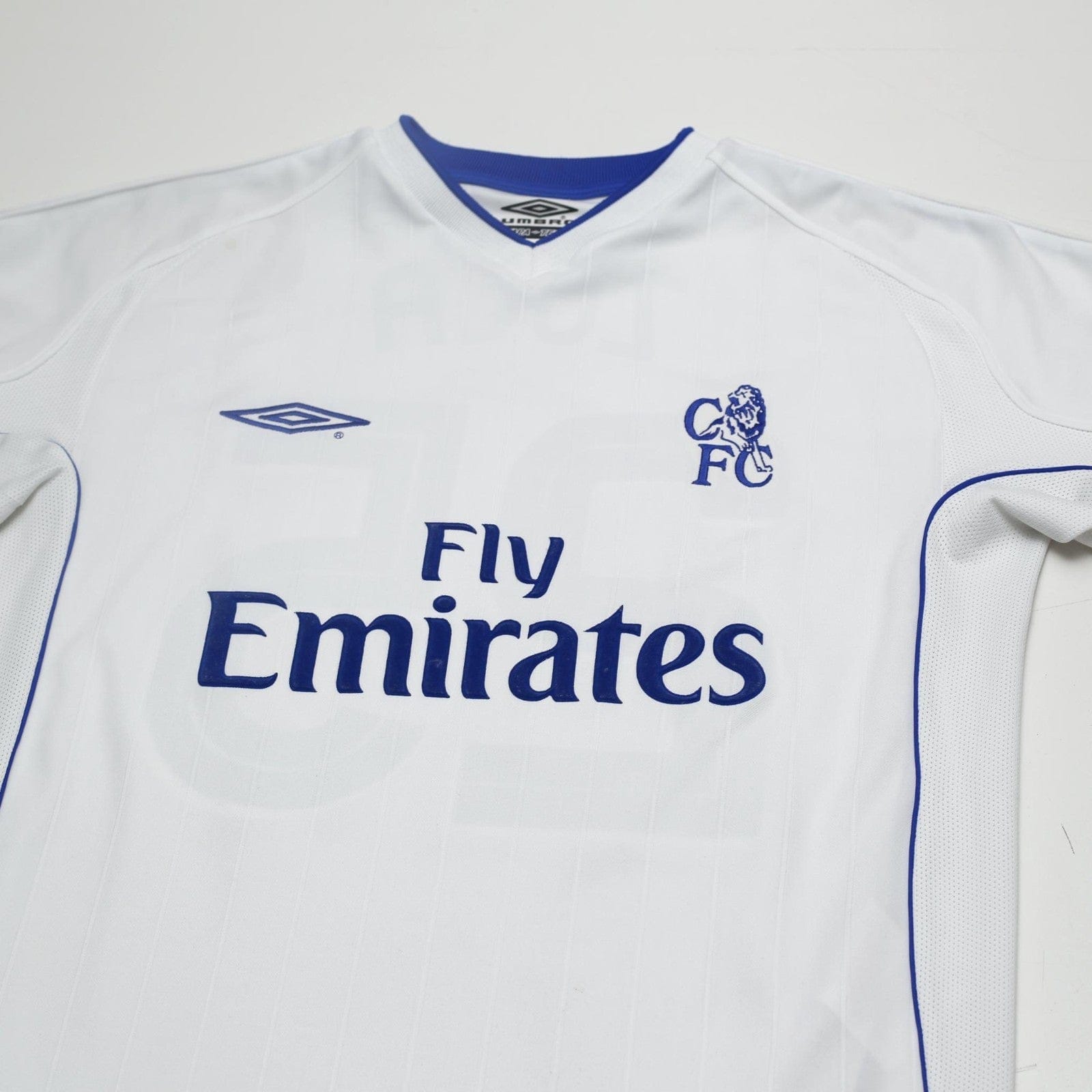 2001/03 Zola #25 Chelsea Vintage Umbro Away Football Shirt (M)