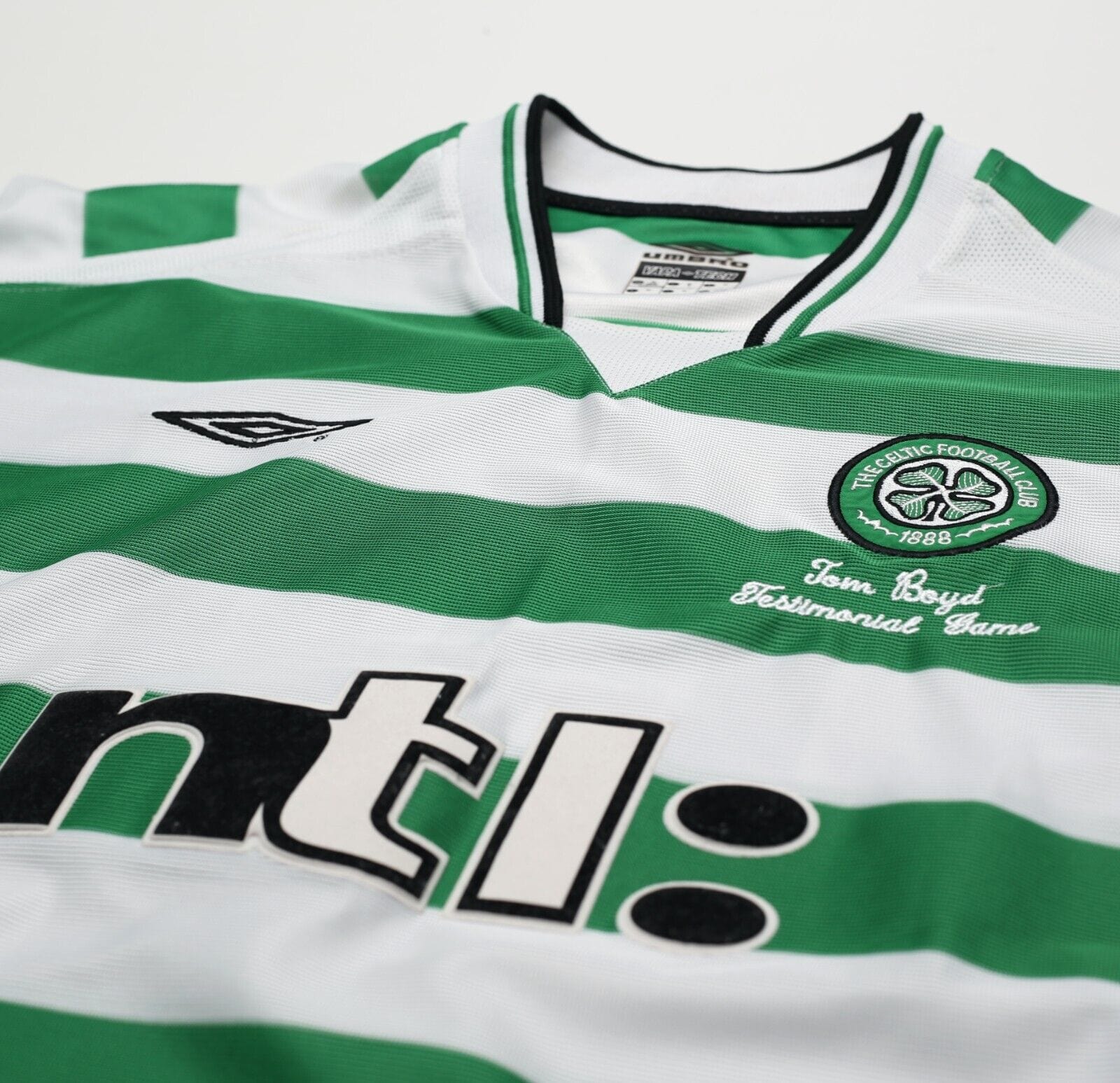 2001 MORAVCIK #10 Celtic Umbro Home Football Shirt (XL) TOM BOYD TESTIMONIAL