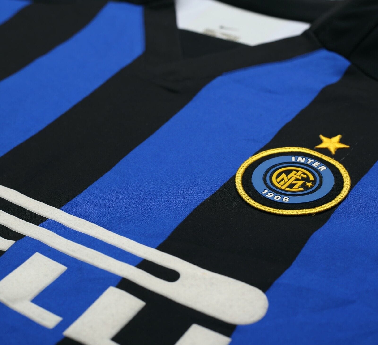 2002/03 BATISTUTA #19 Inter Milan Vintage Nike Home Football Shirt Jersey (L)