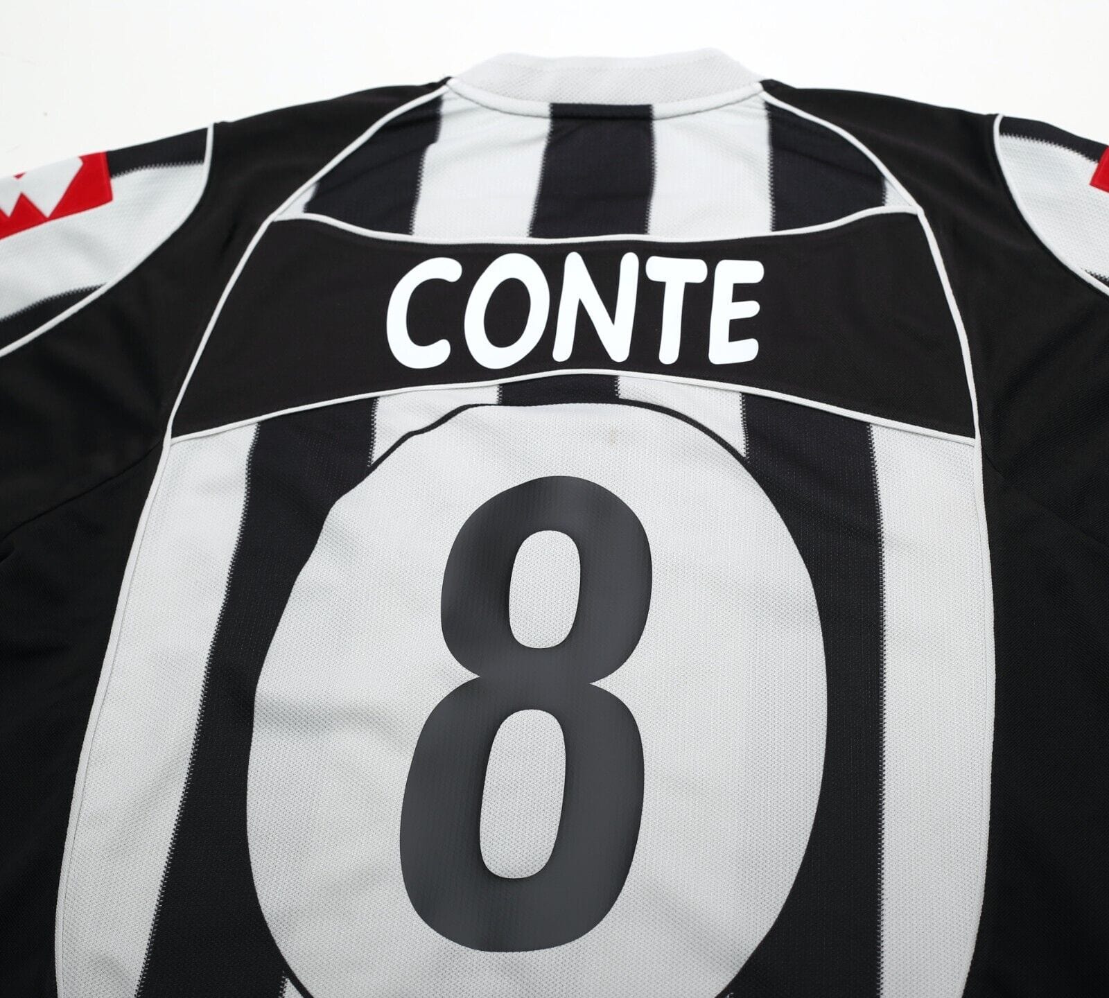 2002/03 CONTE #8 Juventus Vintage Lotto Home Football Shirt Jersey (L)