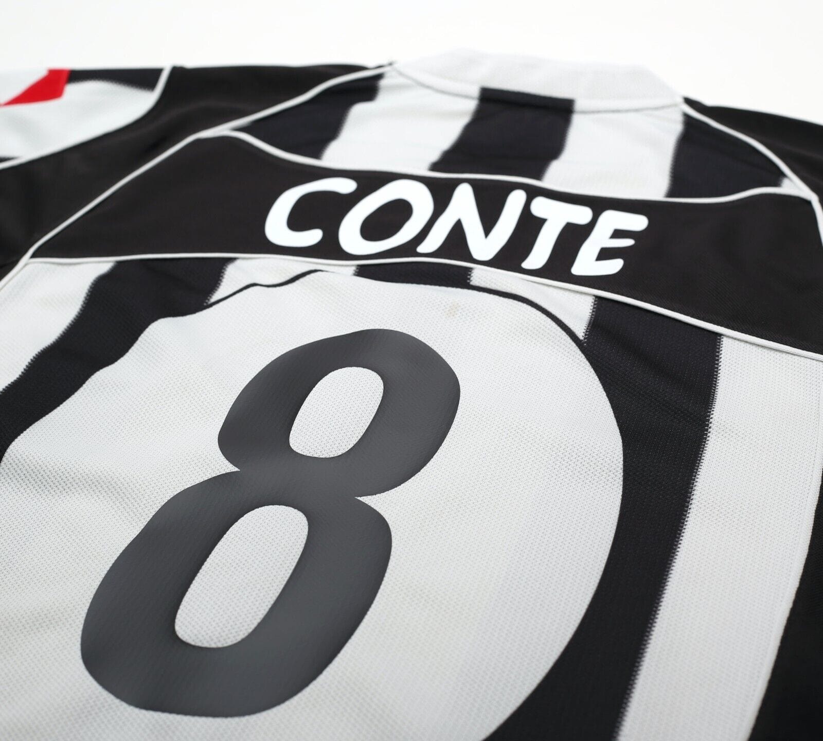 2002/03 CONTE #8 Juventus Vintage Lotto Home Football Shirt Jersey (L)