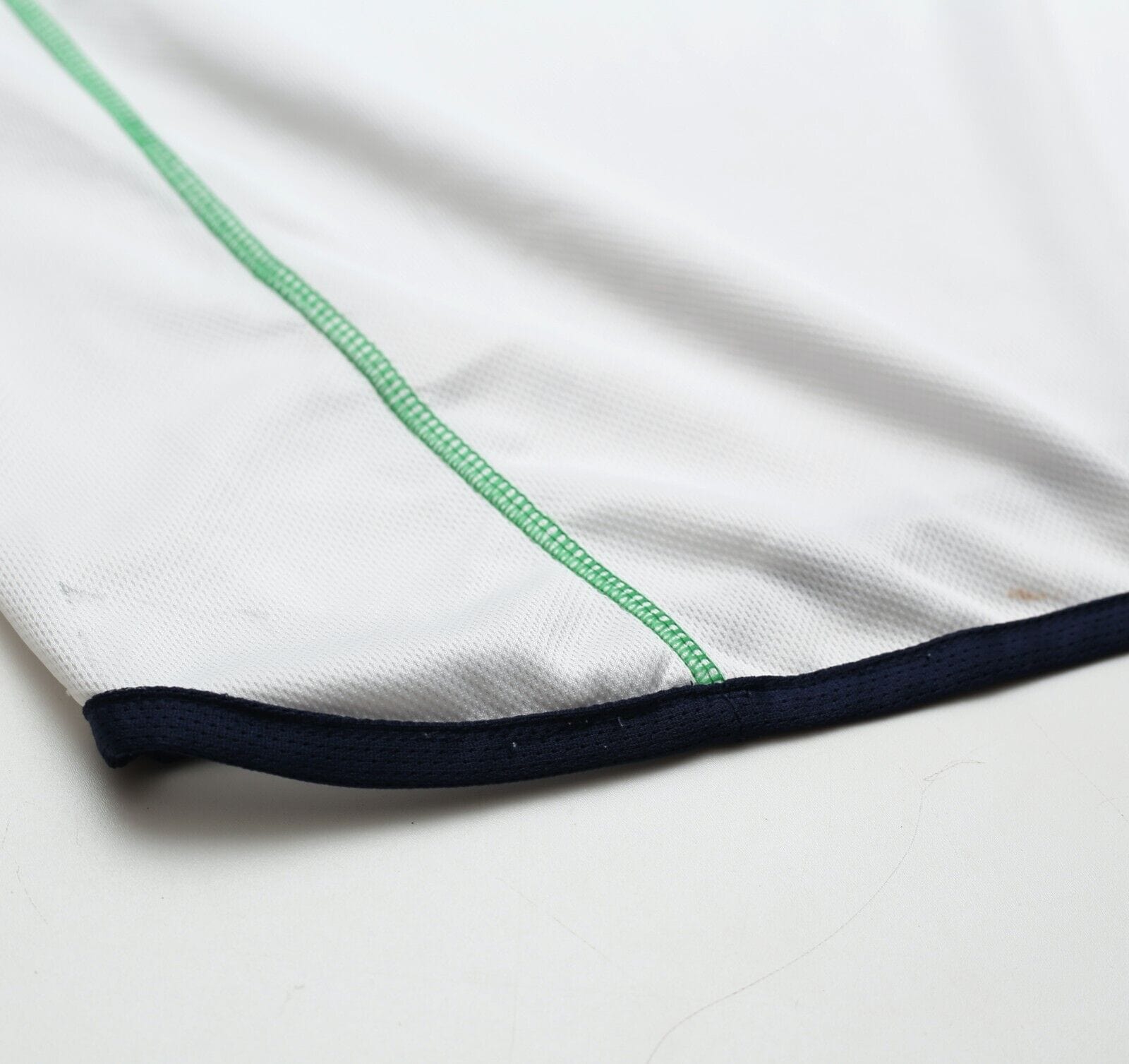 2002/03 DUFF #9 Ireland Vintage Umbro Away Football Shirt (L) World Cup 2002