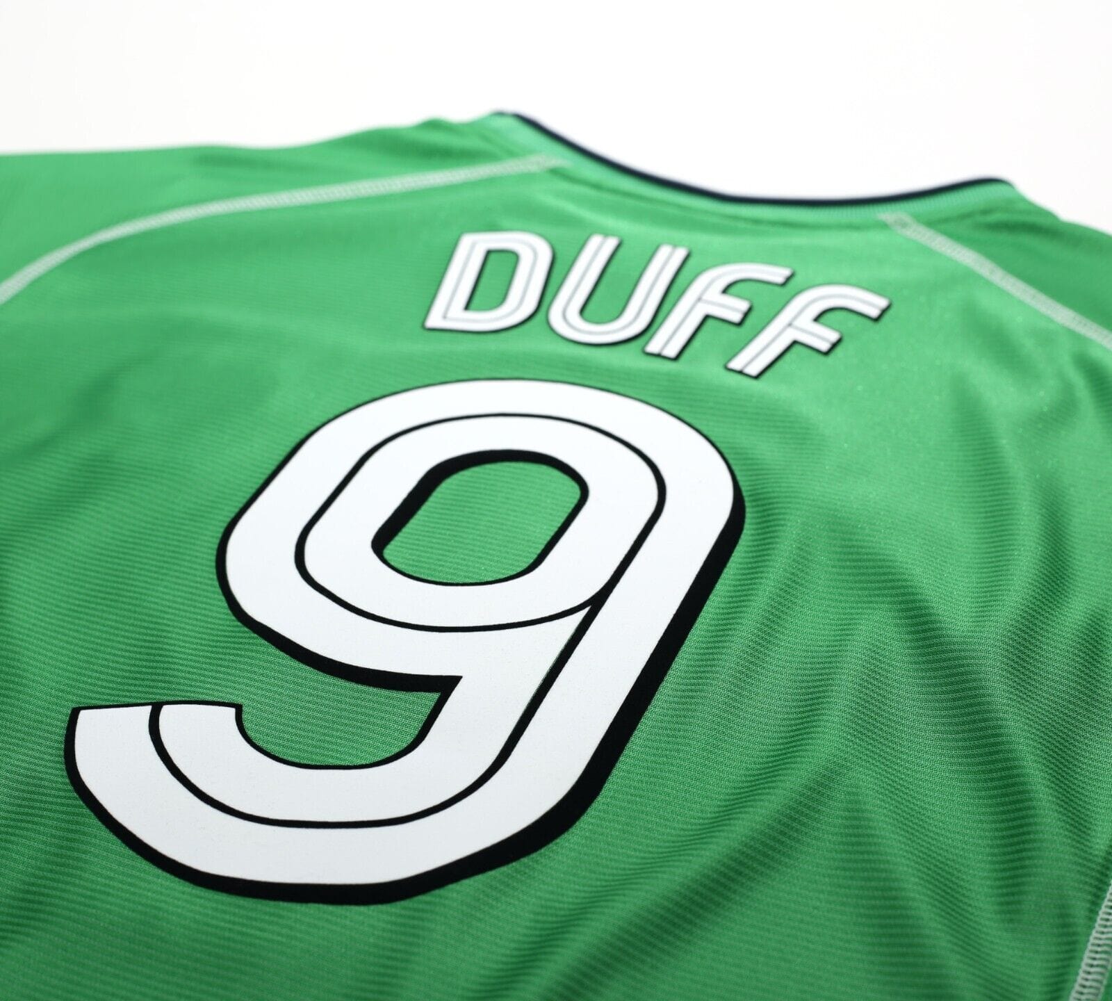 2002/03 DUFF #9 Ireland Vintage Umbro Home Football Shirt (L) World Cup 2002
