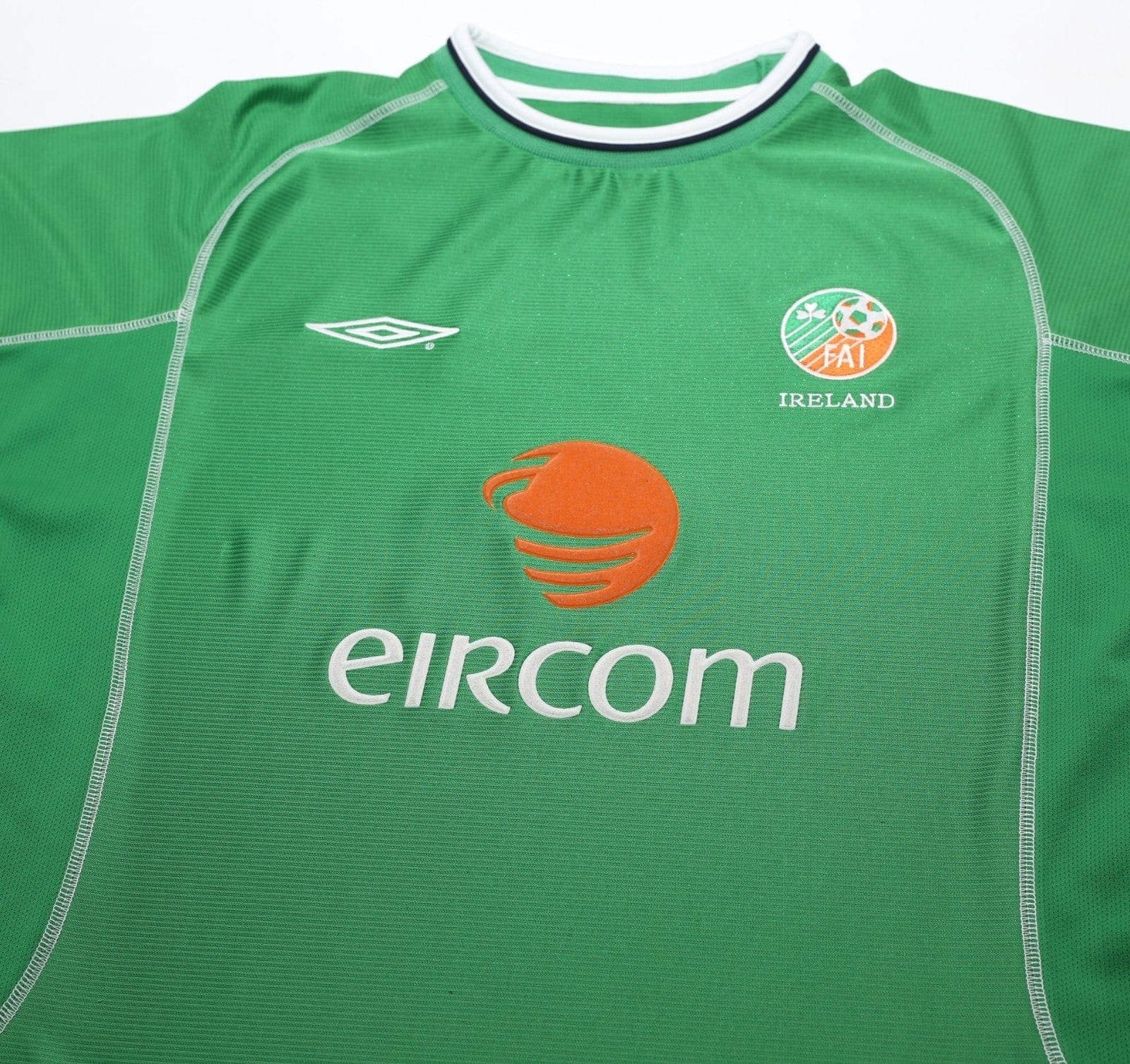 2002/03 KEANE #6 Ireland Vintage Umbro Home Football Shirt (L)