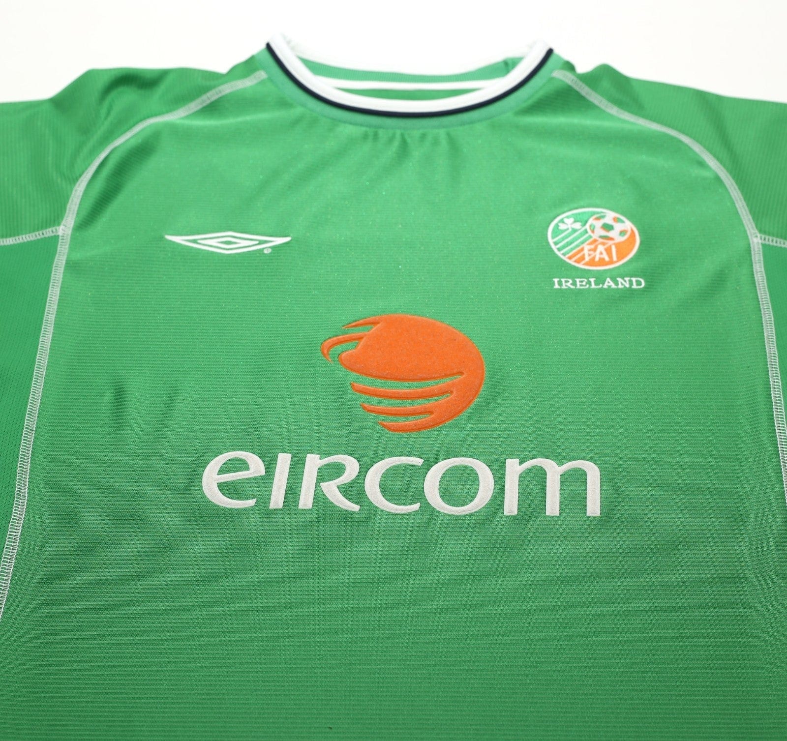2002/03 KEANE #6 Ireland Vintage Umbro Home Football Shirt (L)