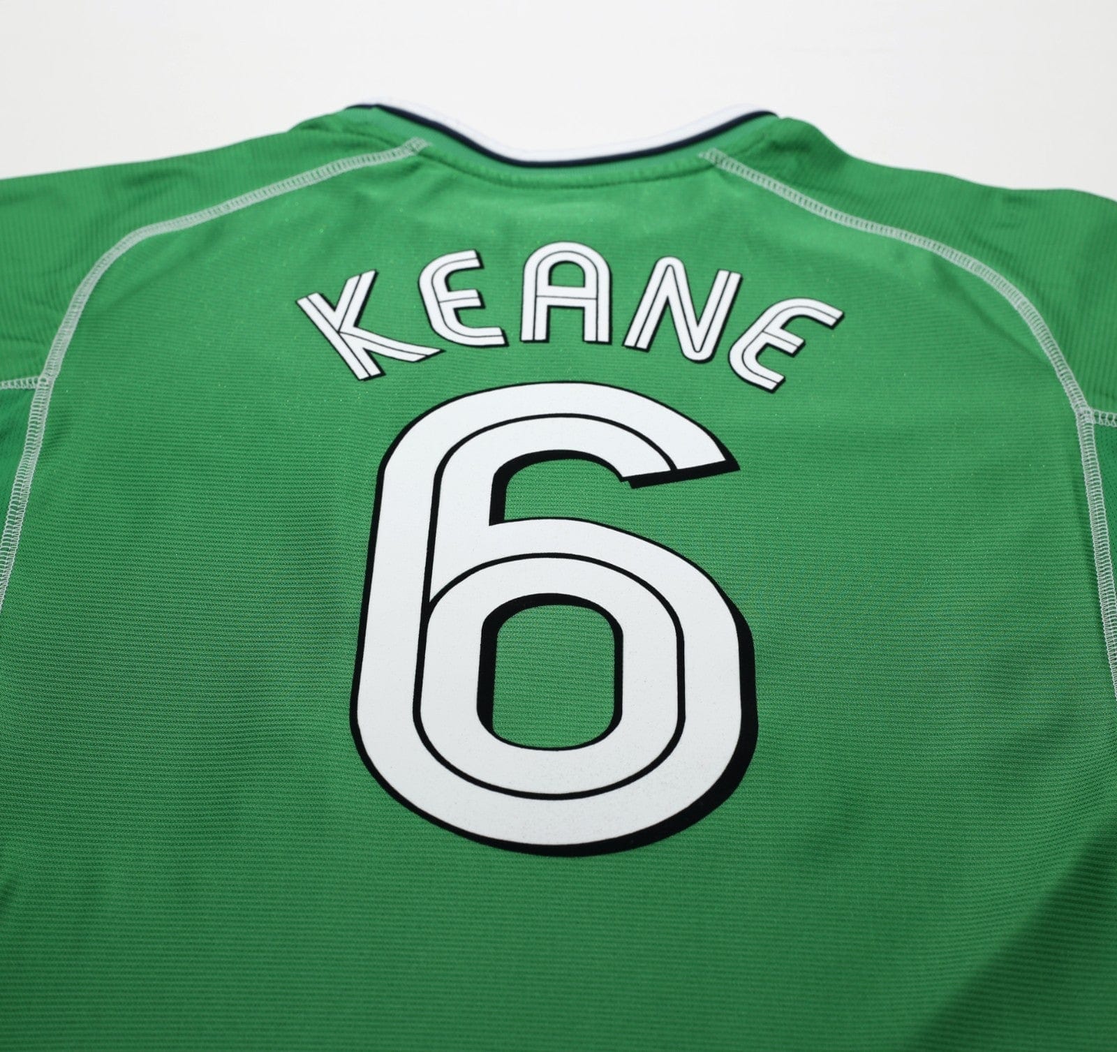 2002/03 KEANE #6 Ireland Vintage Umbro Home Football Shirt (L)