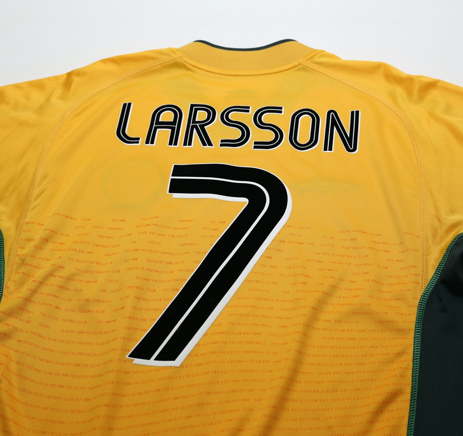 2002/03 LARSSON #7 Celtic Vintage Umbro Away Football Shirt (L)