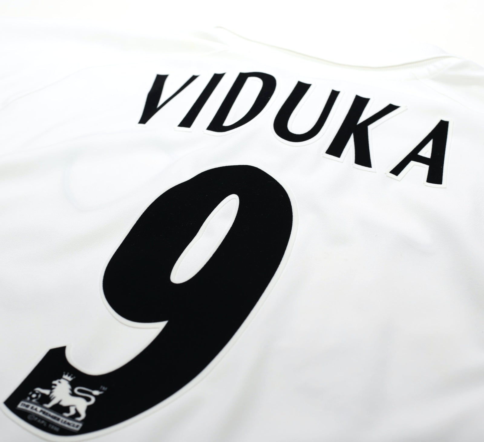 2002/03 VIDUKA #9 Leeds United Home Nike Football Shirt (L)