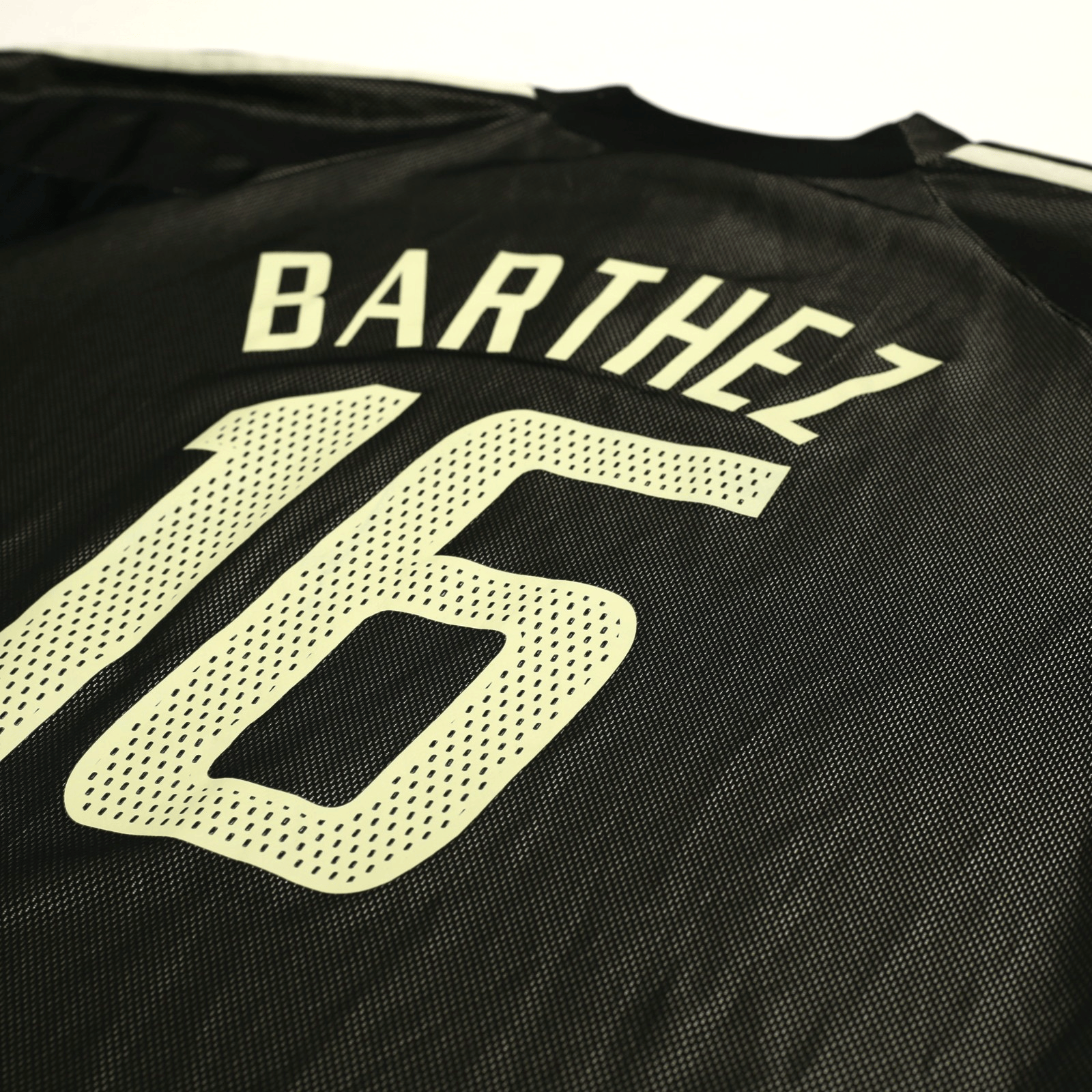 2002/04 Barthez #16 France Vintage adidas GK Football Shirt (XL) WC 2002