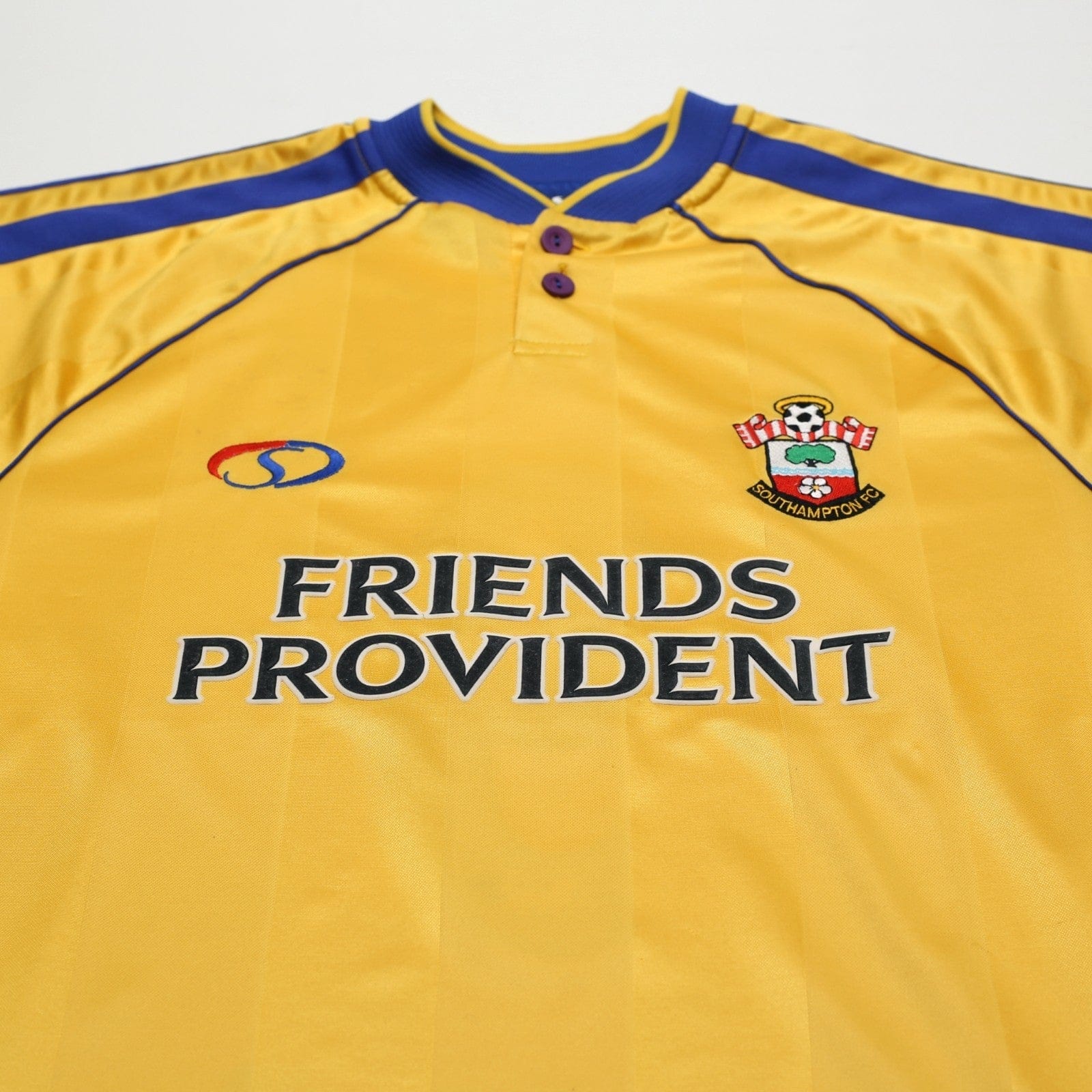 2002/04 Beattie #9 Southampton Vintage Saints Away Football Shirt (M)