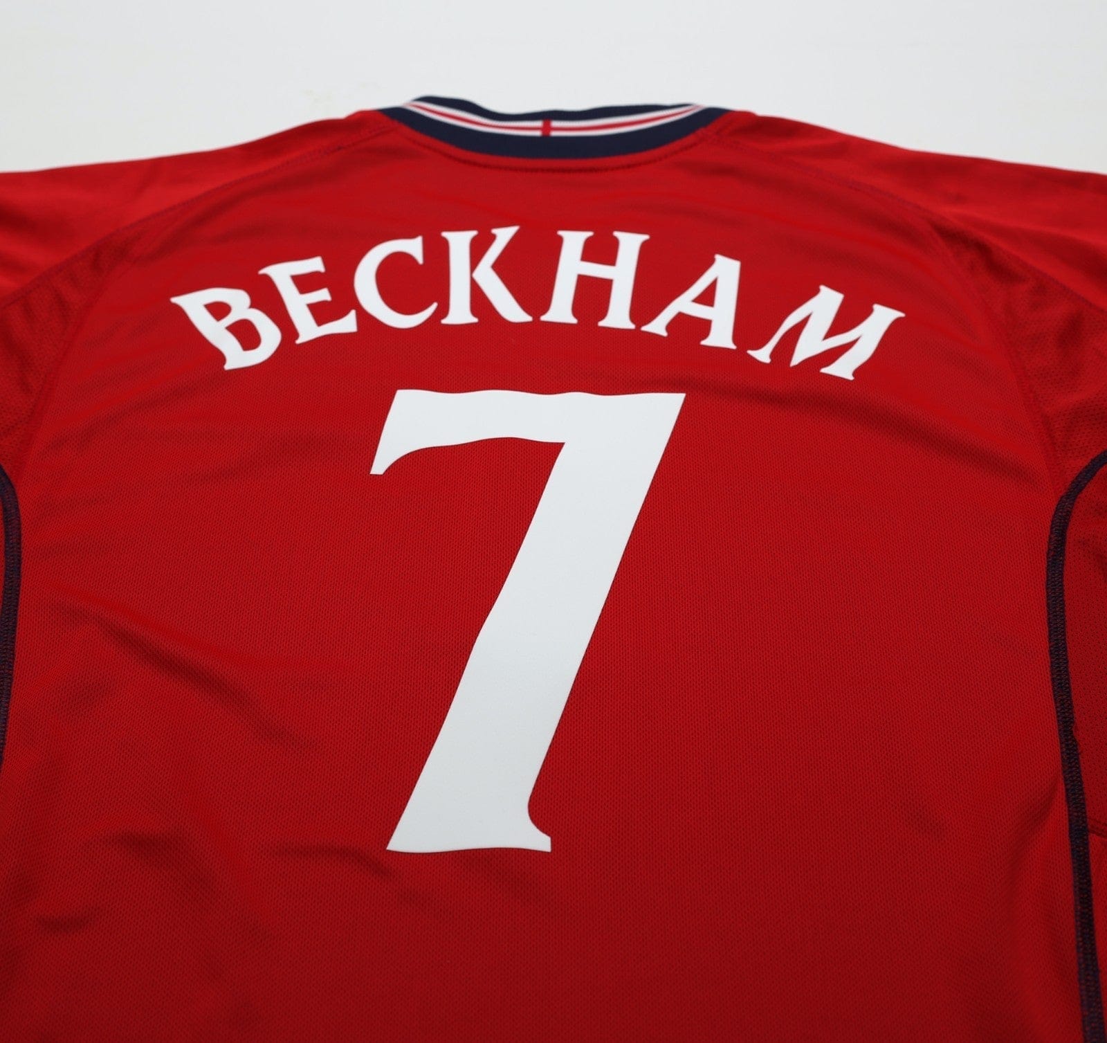 2002/04 BECKHAM #7 England Vintage Umbro Away Football Shirt (L) Argentina WC