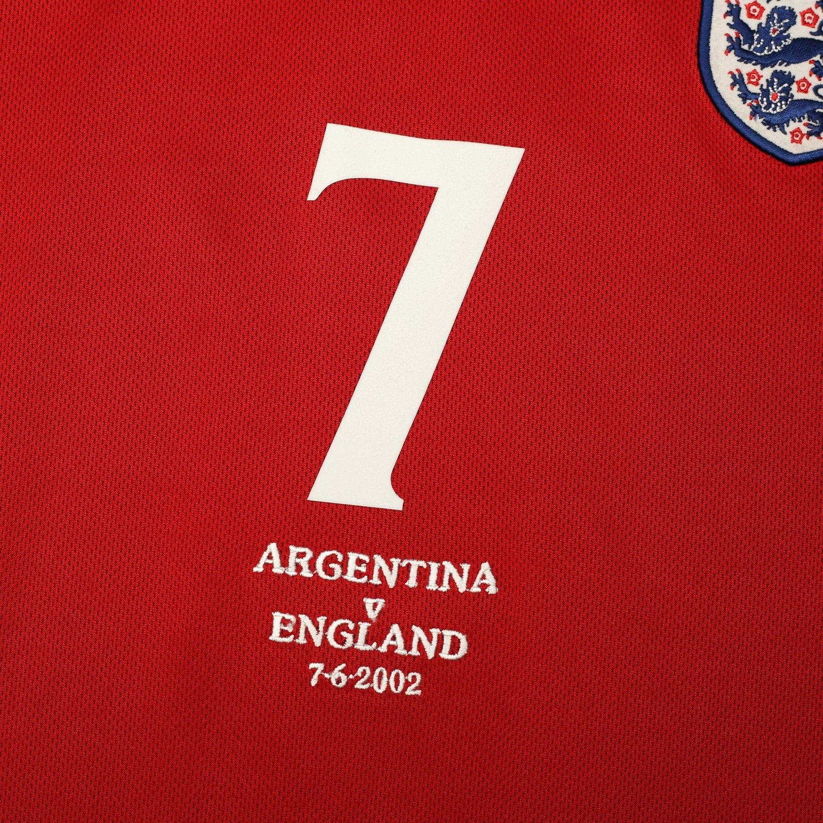 2002/04 BECKHAM #7 England Vintage Umbro Away Football Shirt (S) Argentina WC