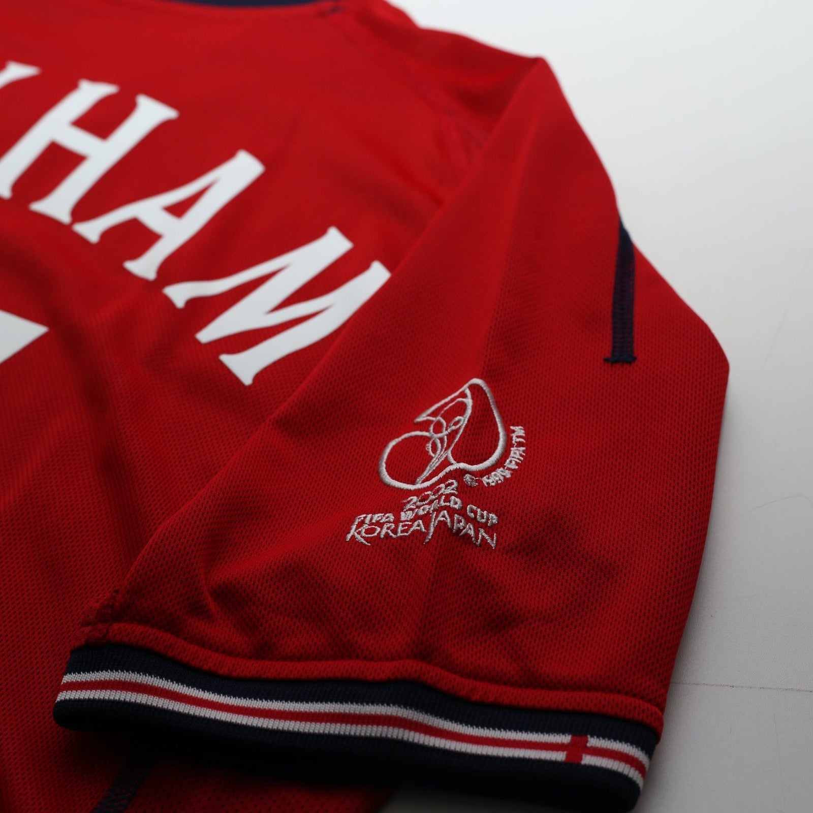 2002/04 BECKHAM #7 England Vintage Umbro Away Football Shirt (S) Argentina WC