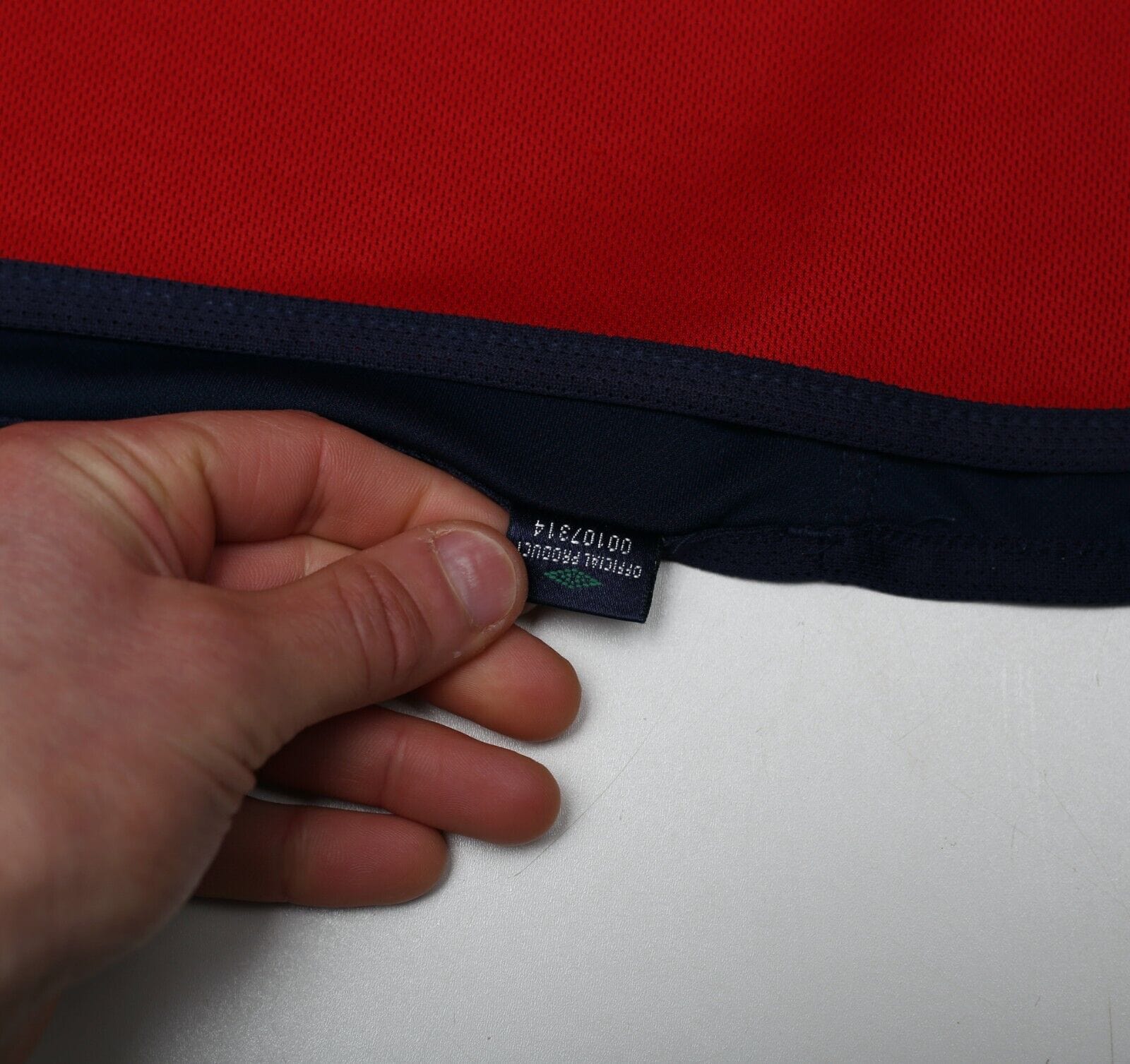 2002/04 BECKHAM #7 England Vintage Umbro Away LS Football Shirt (L) Argentina WC