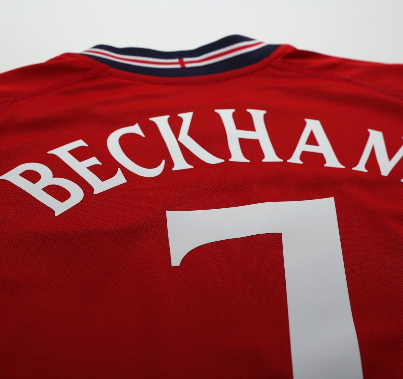 2002/04 BECKHAM #7 England Vintage Umbro Away LS Football Shirt (L) Argentina WC