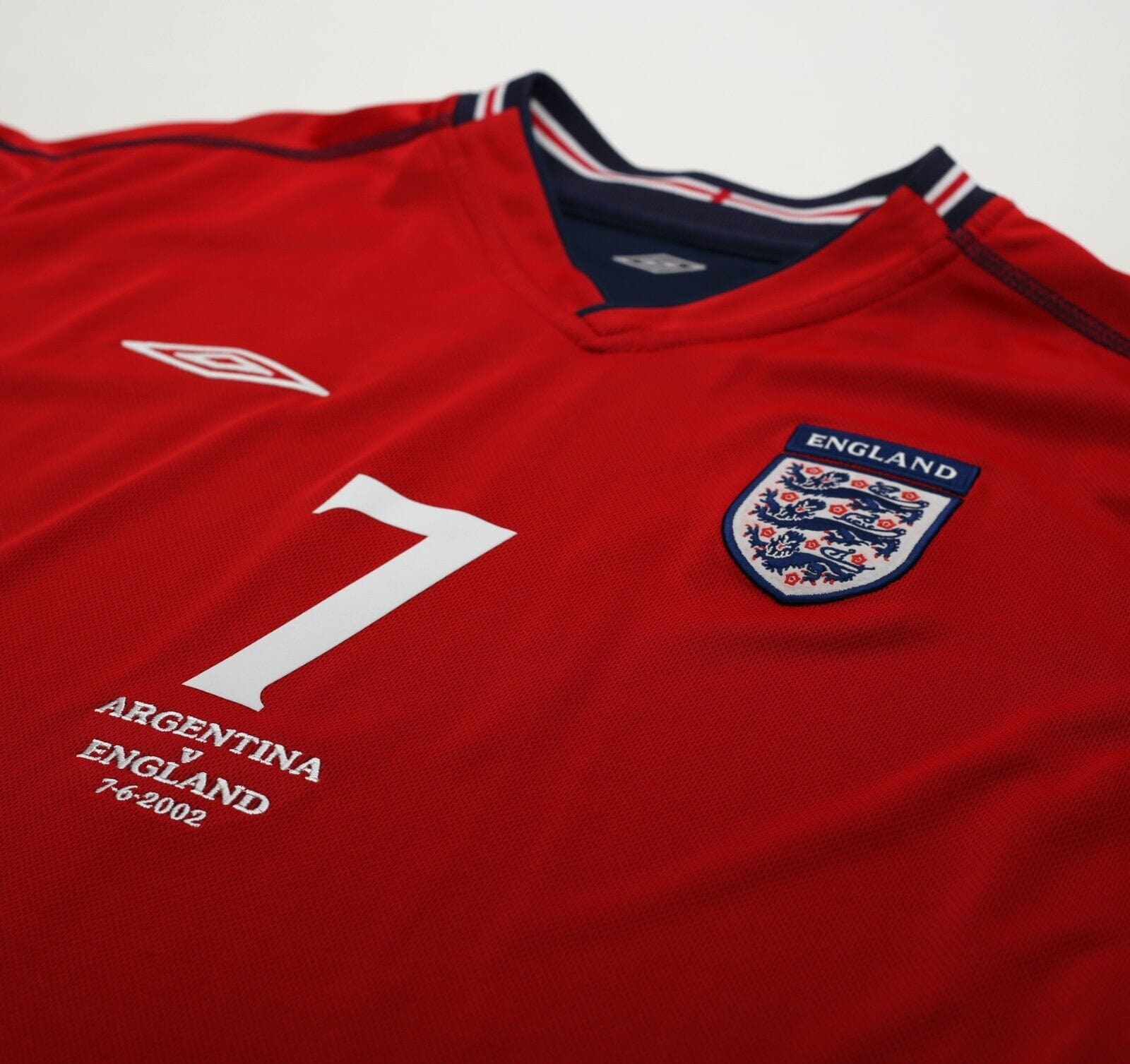 2002/04 BECKHAM #7 England Vintage Umbro Away LS Football Shirt (L) Argentina WC