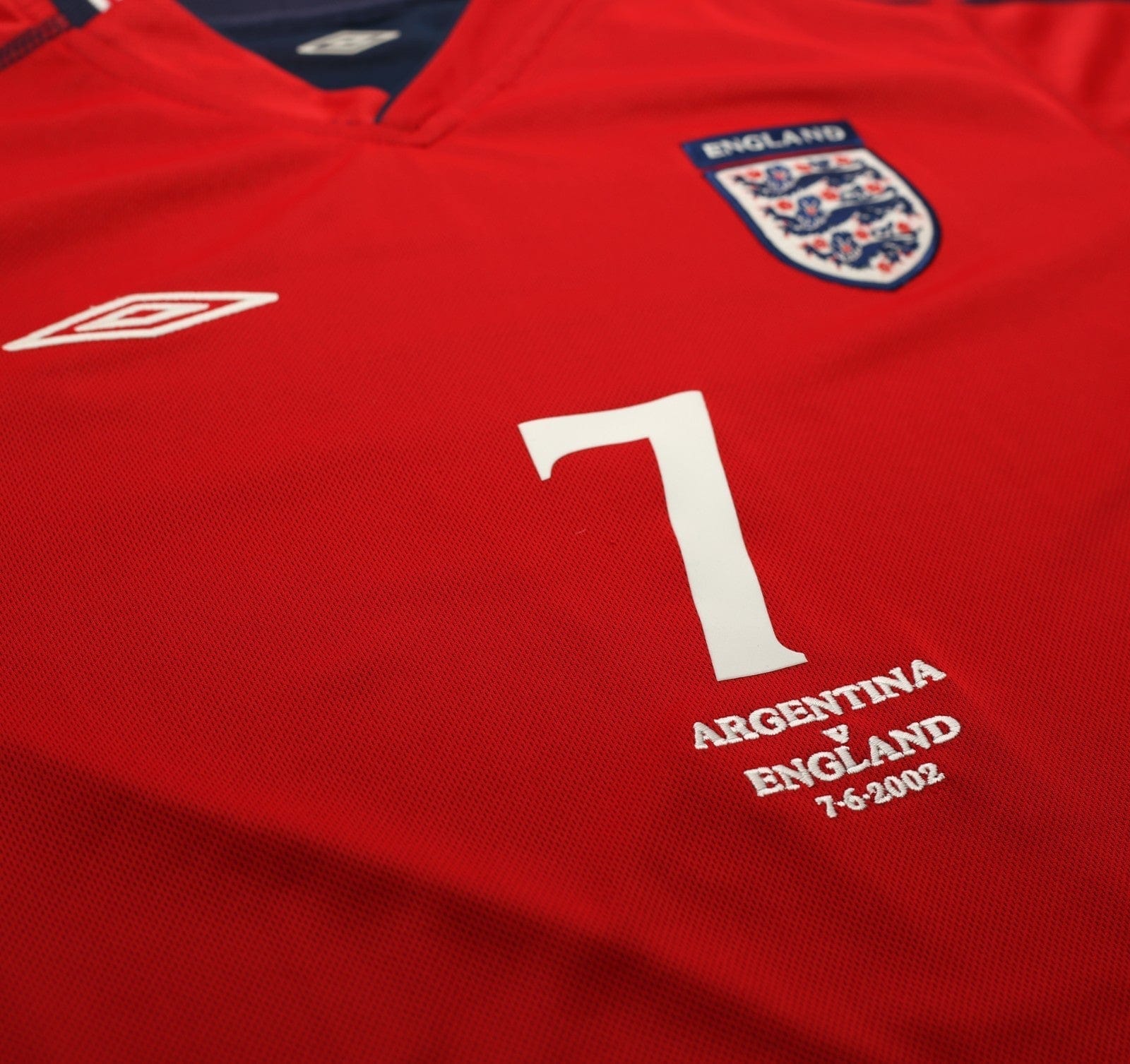 2002/04 BECKHAM #7 England Vintage Umbro Away LS Football Shirt (M) Argentina WC
