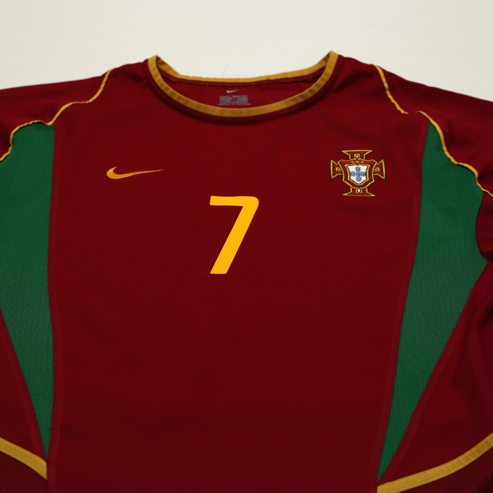 2002/04 Figo #7 Portugal Vintage Nike Home Football Shirt (S)