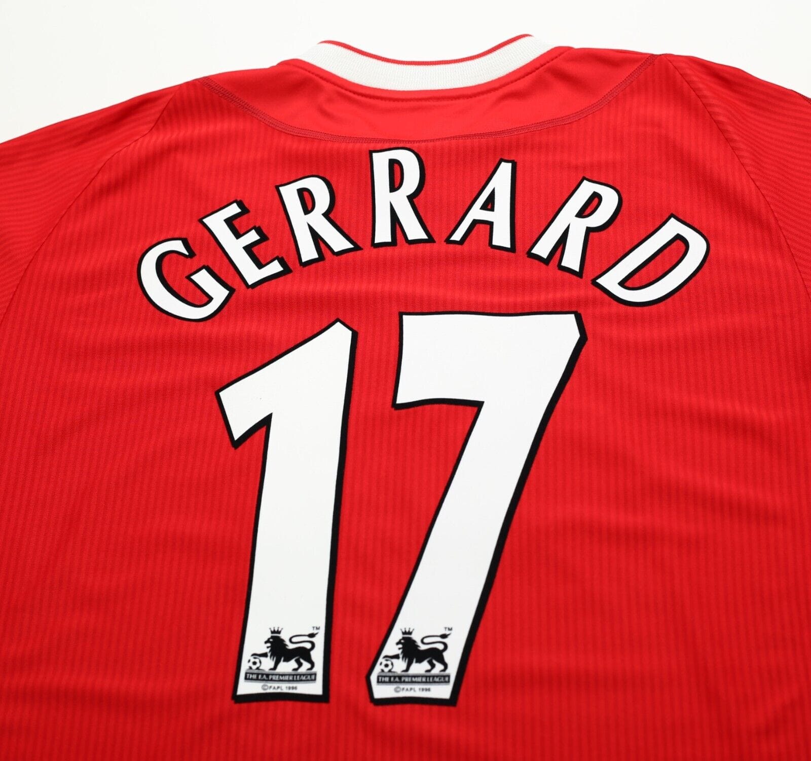 2002/04 GERRARD #17 Liverpool Vintage Reebok Home LS Football Shirt Jersey (M)