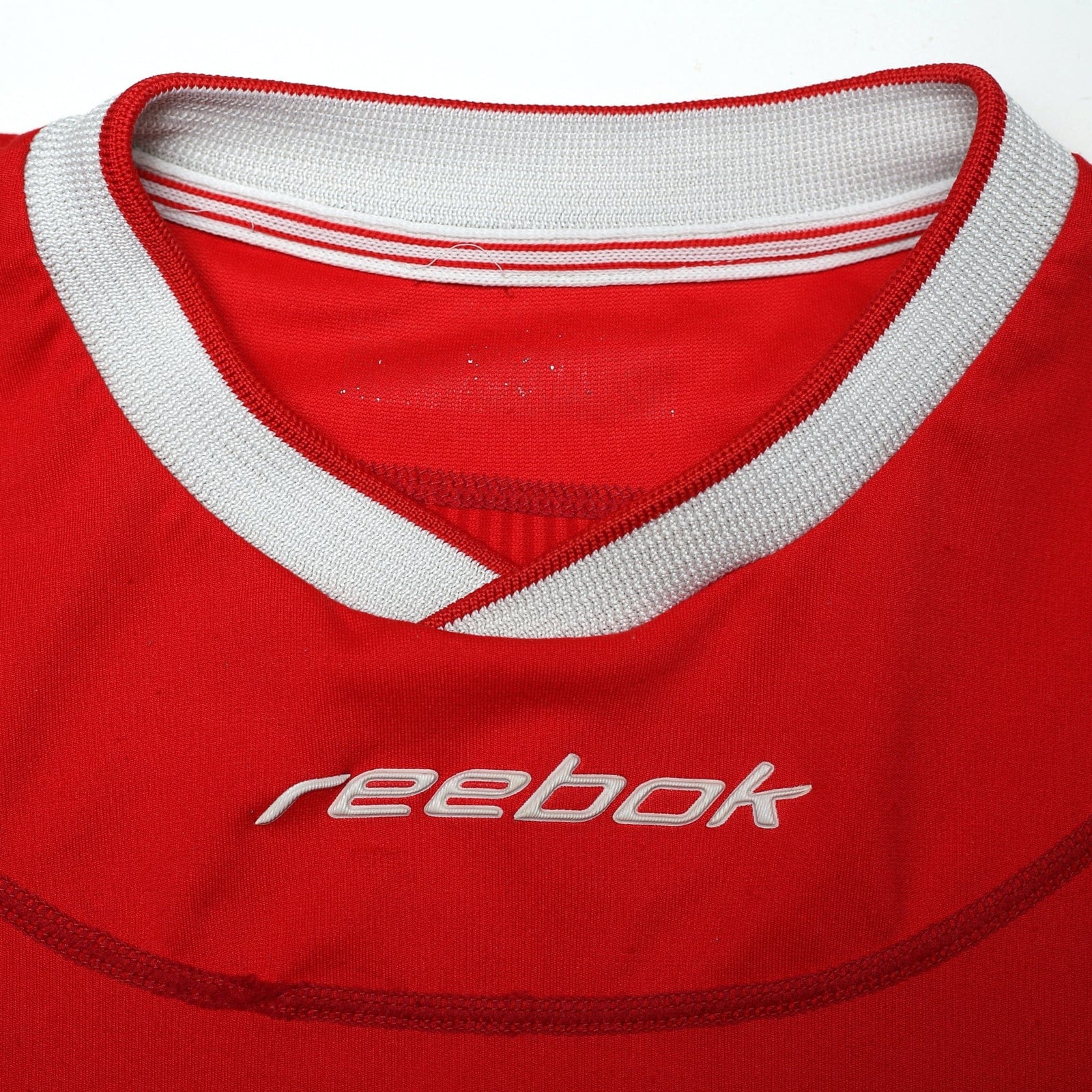 2002/04 Gerrard #17 Liverpool Vintage Reebok Home LS Football Shirt (L)