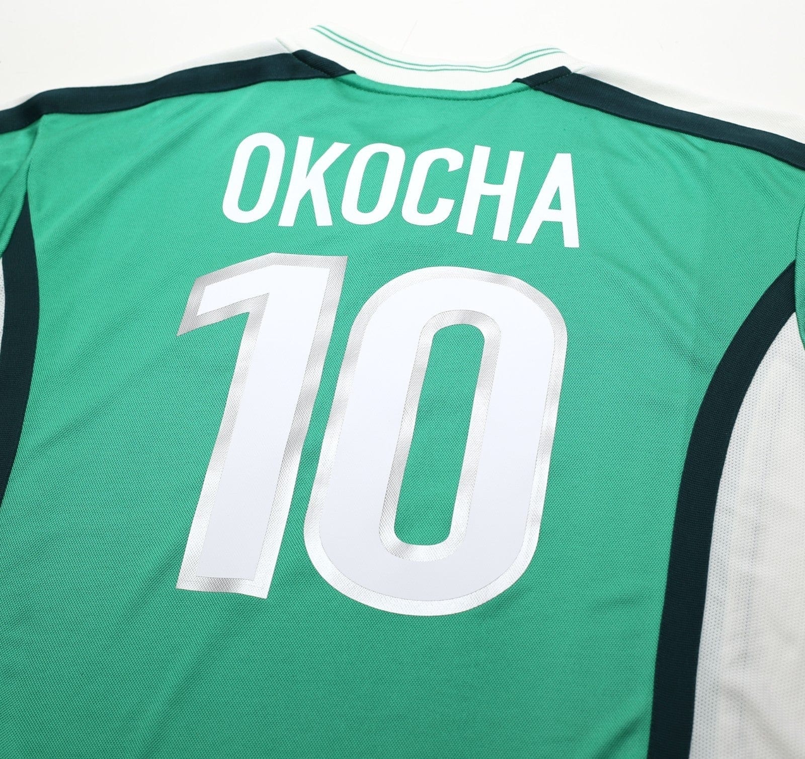 2002/04 OKOCHA #10 Nigeria Vintage Nike Home Football Shirt (XL) PSG 98