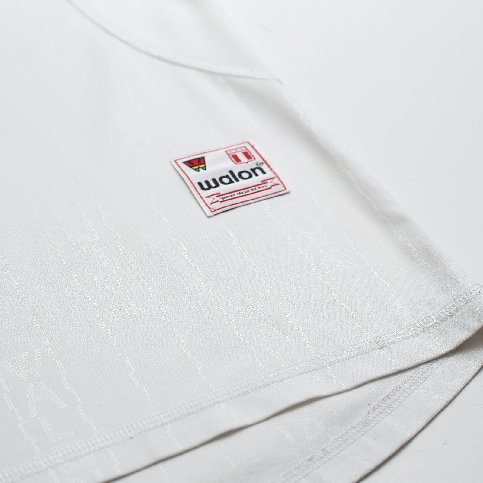 2002 Peru Vintage Walon Long Sleeve Home Football Shirt (L)