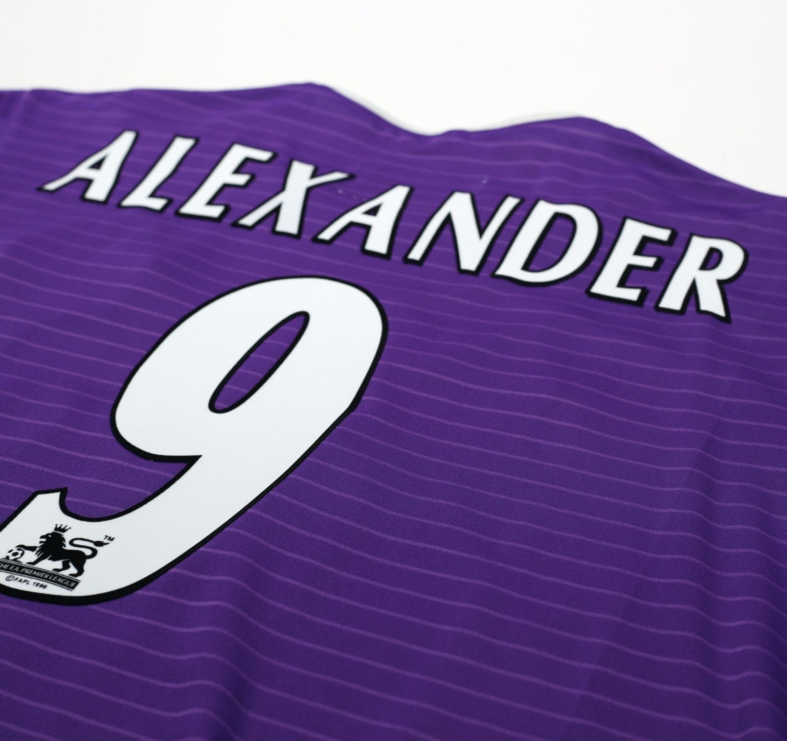 2003/04 ALEXANDER #9 Harchester United Vintage LCS Home Football Shirt (XL)