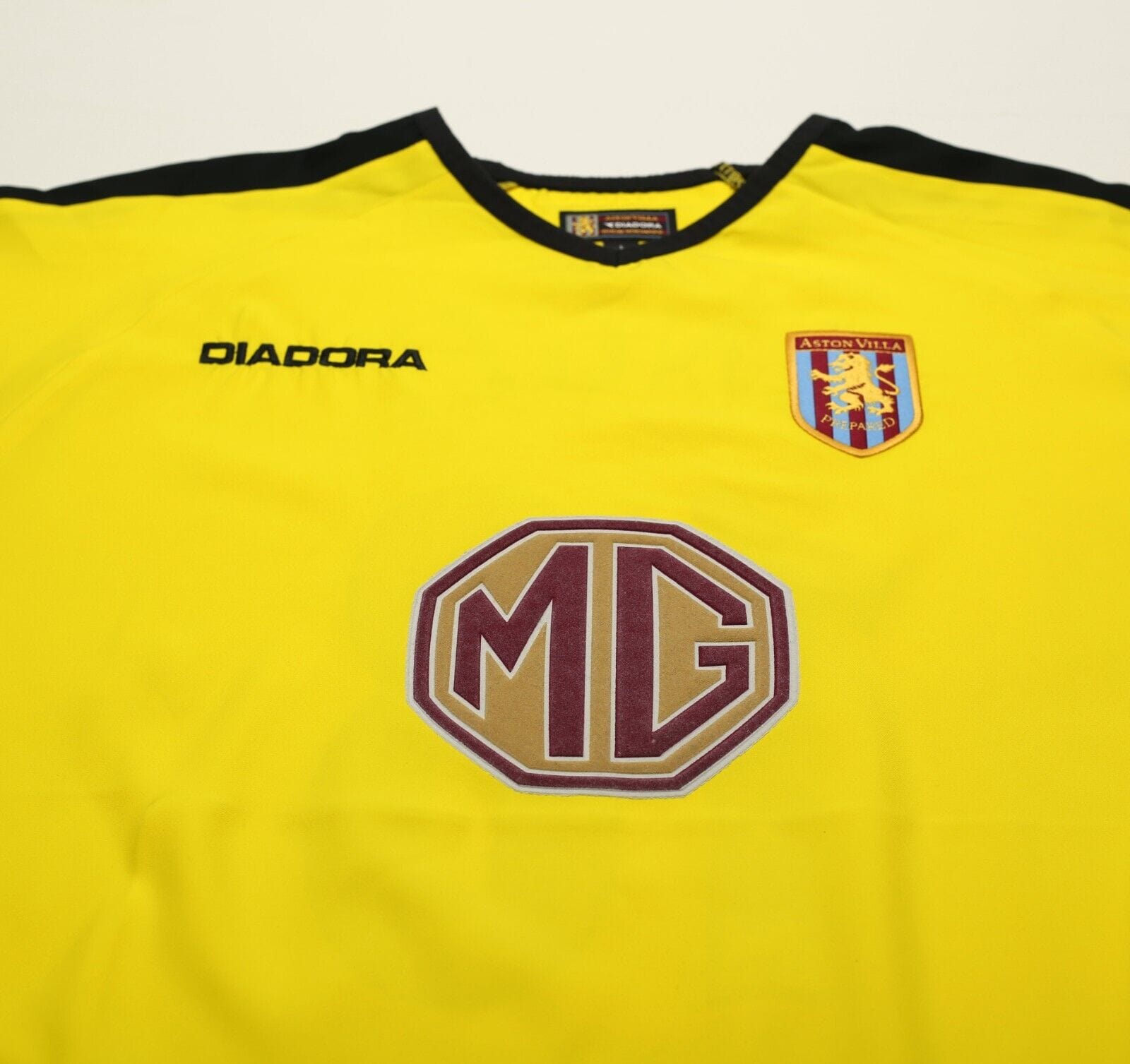 2003/04 ANGEL #18 Aston Villa Vintage Diadora Away Football Shirt (L)