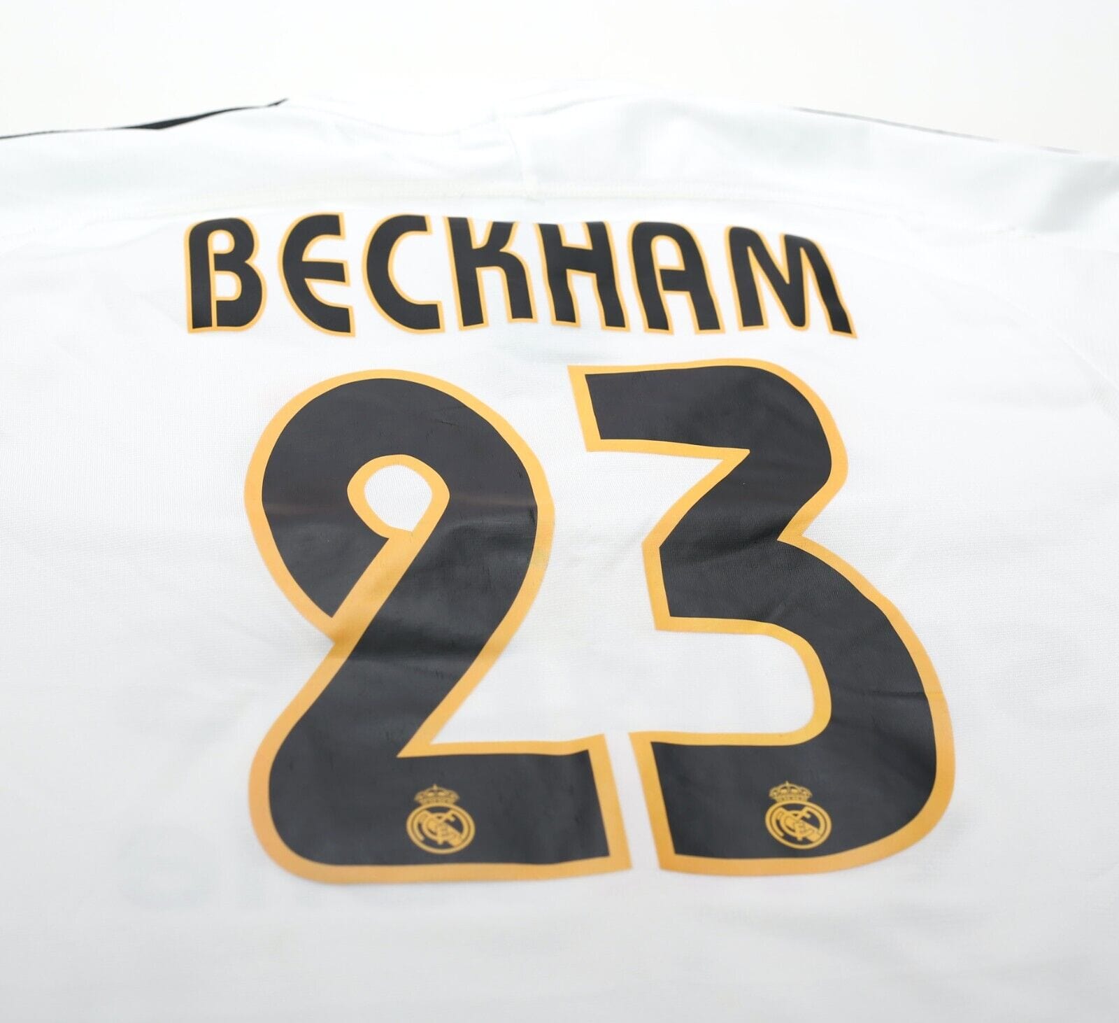 2003/04 BECKHAM #23 Real Madrid Vintage adidas Home Football Shirt (S)