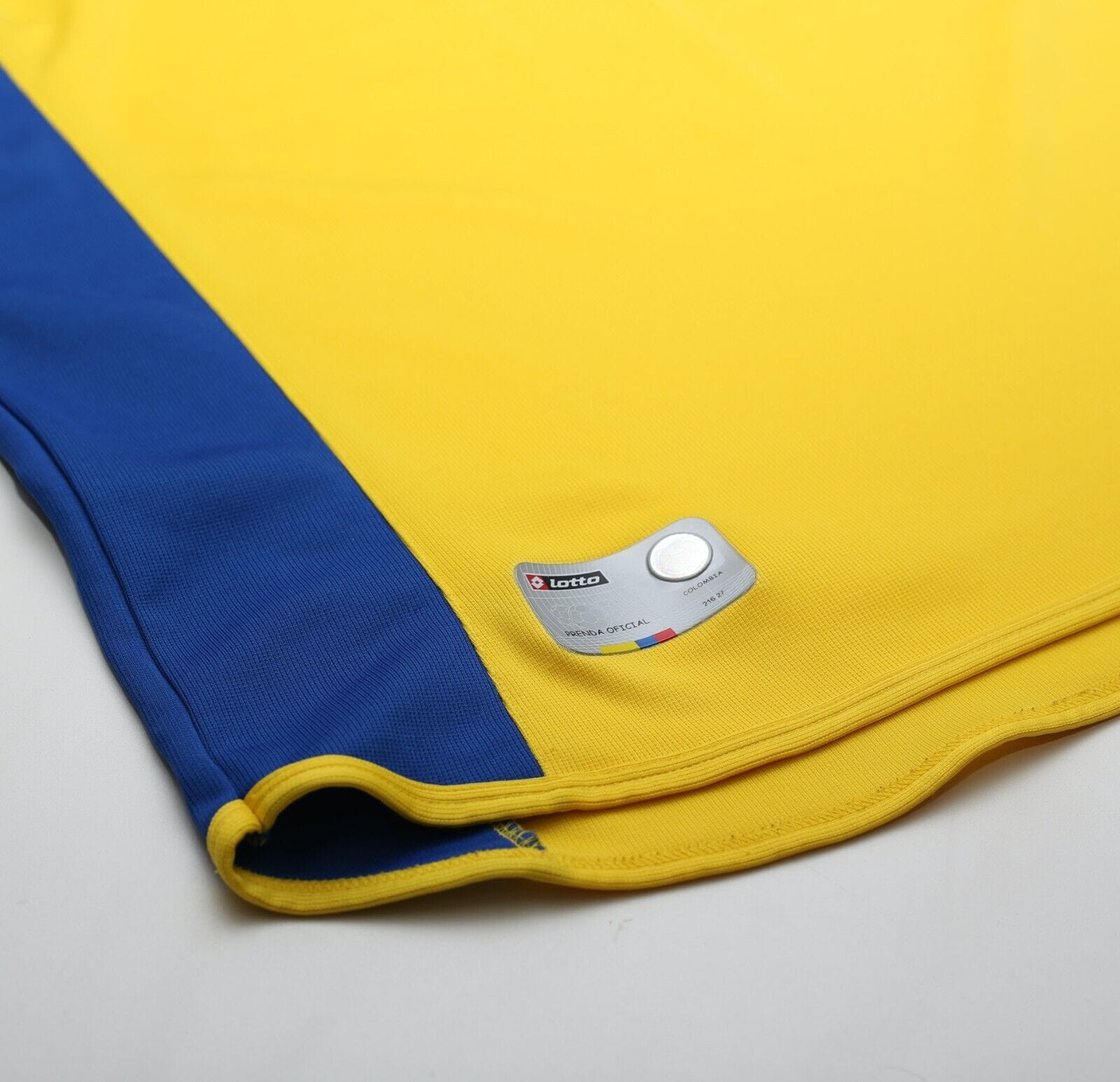 2003/04 COLOMBIA Vintage Lotto Home Football Shirt (L)