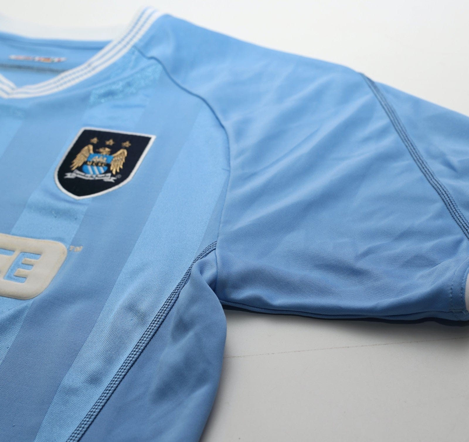 2003/04 FOWLER #8 Manchester City Vintage Reebok Home Football Shirt (S)