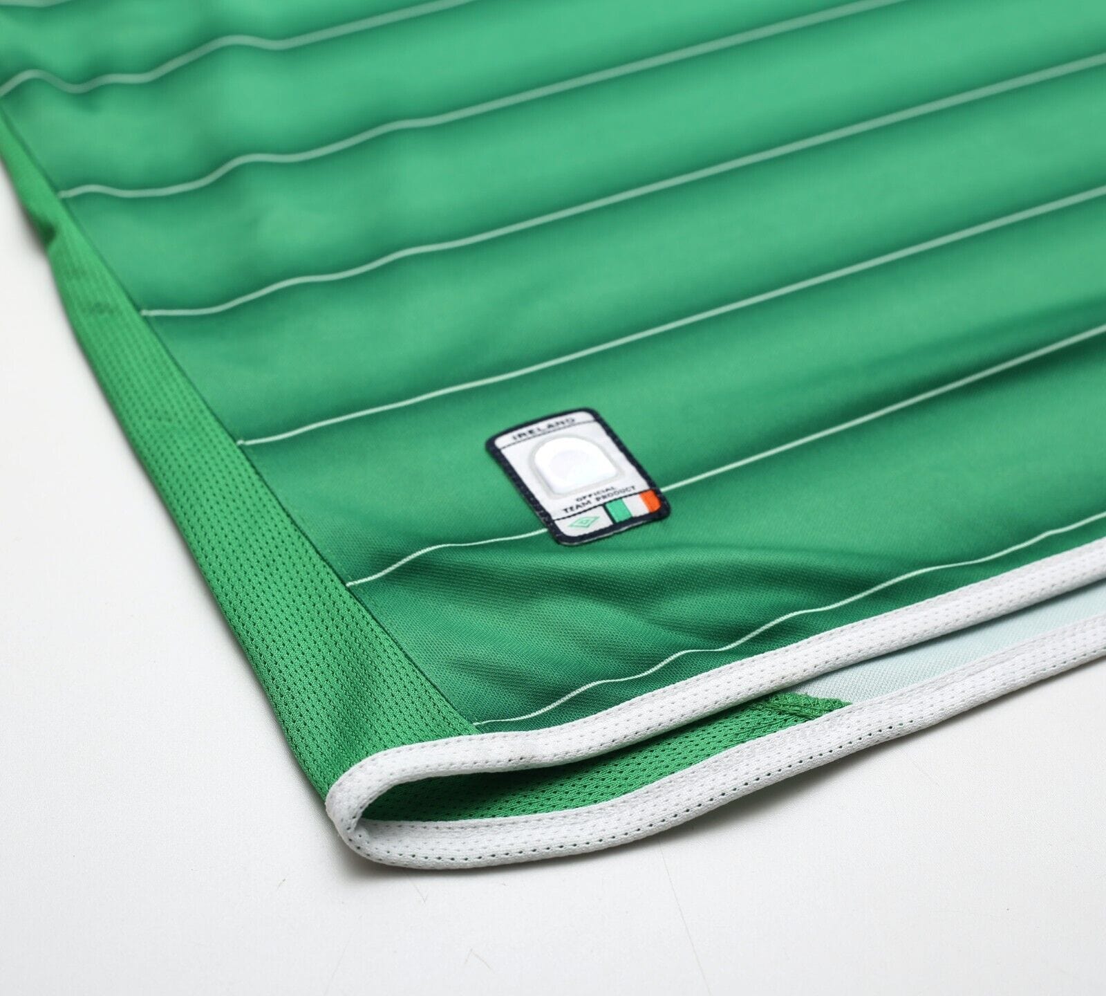 2003/04 KEANE #6 Ireland Vintage Umbro Home Football Shirt (XL)