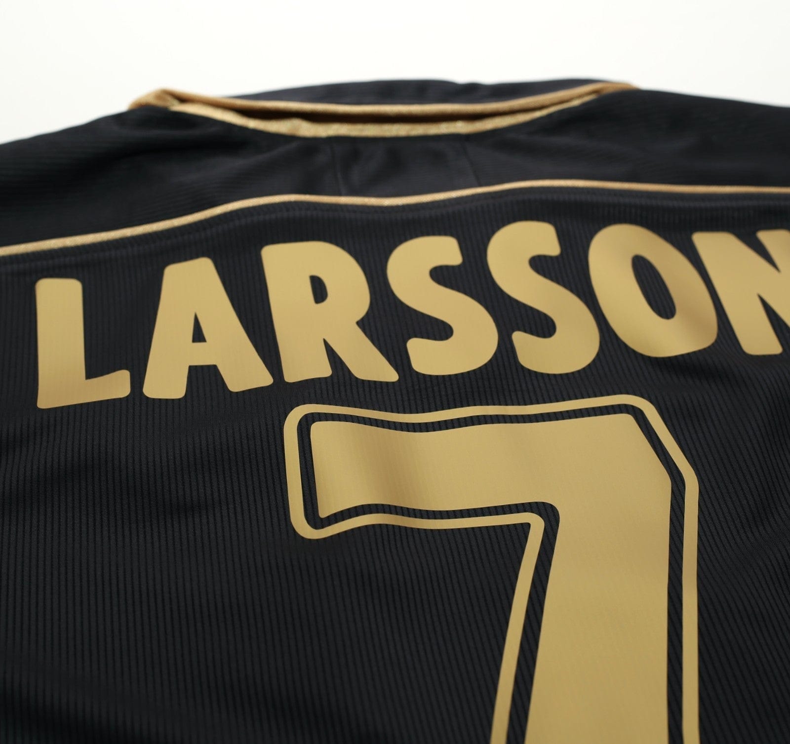 2003/04 LARSSON #7 Celtic Vintage Umbro European Away Football Shirt (L)