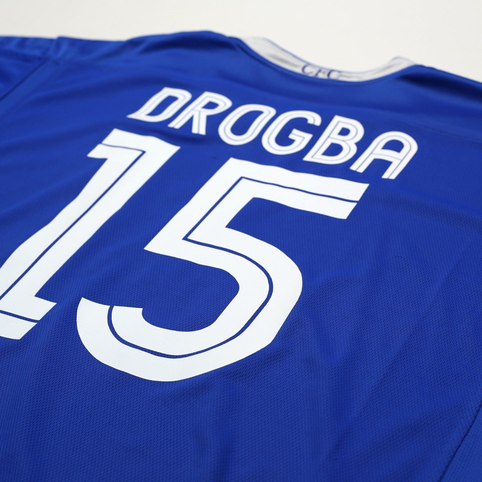 2003/05 Drogba #15 Chelsea Vintage Umbro UCL Home Football Shirt (XL)