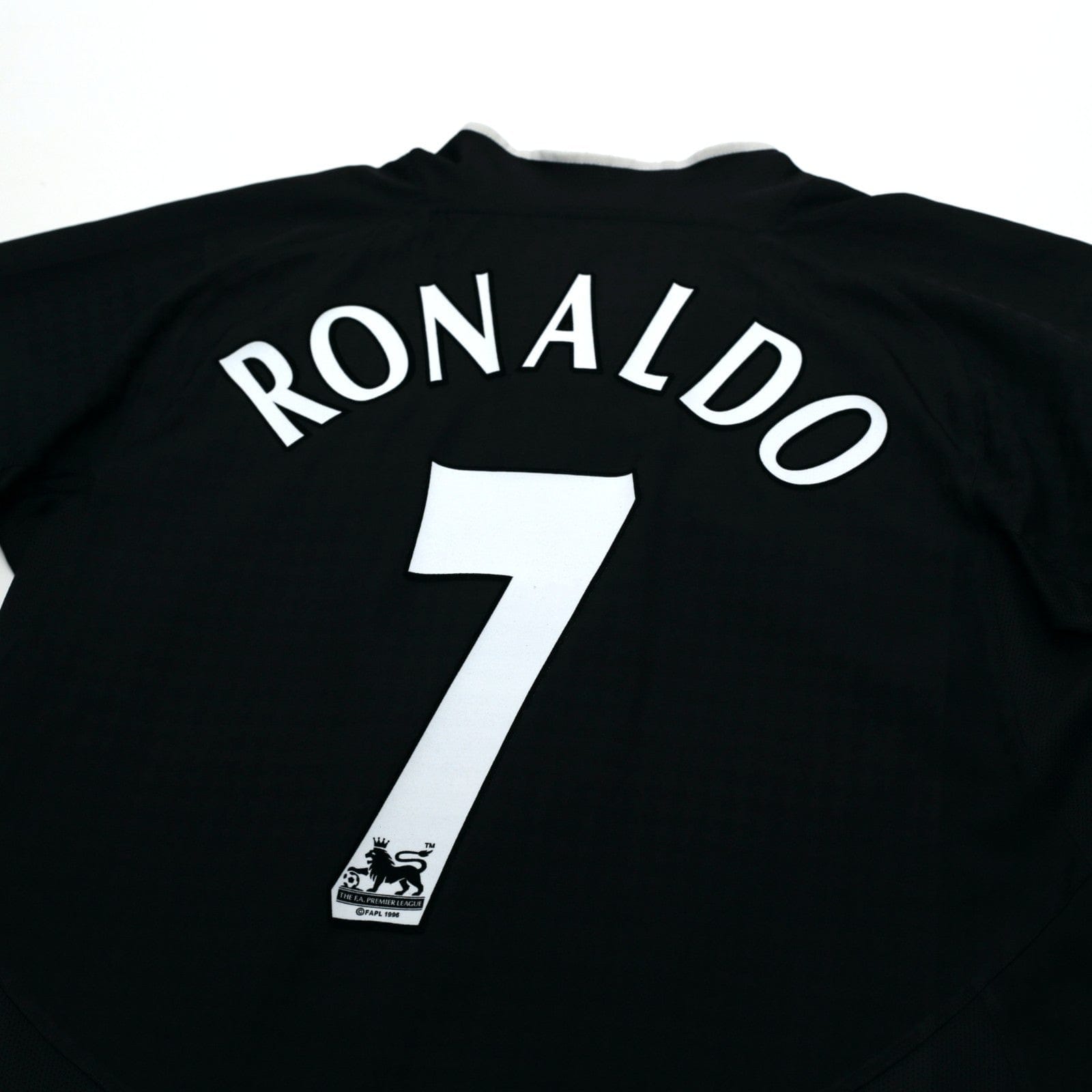 2003/05 Ronaldo #7 Manchester United Vintage Nike Away Football Shirt (M)