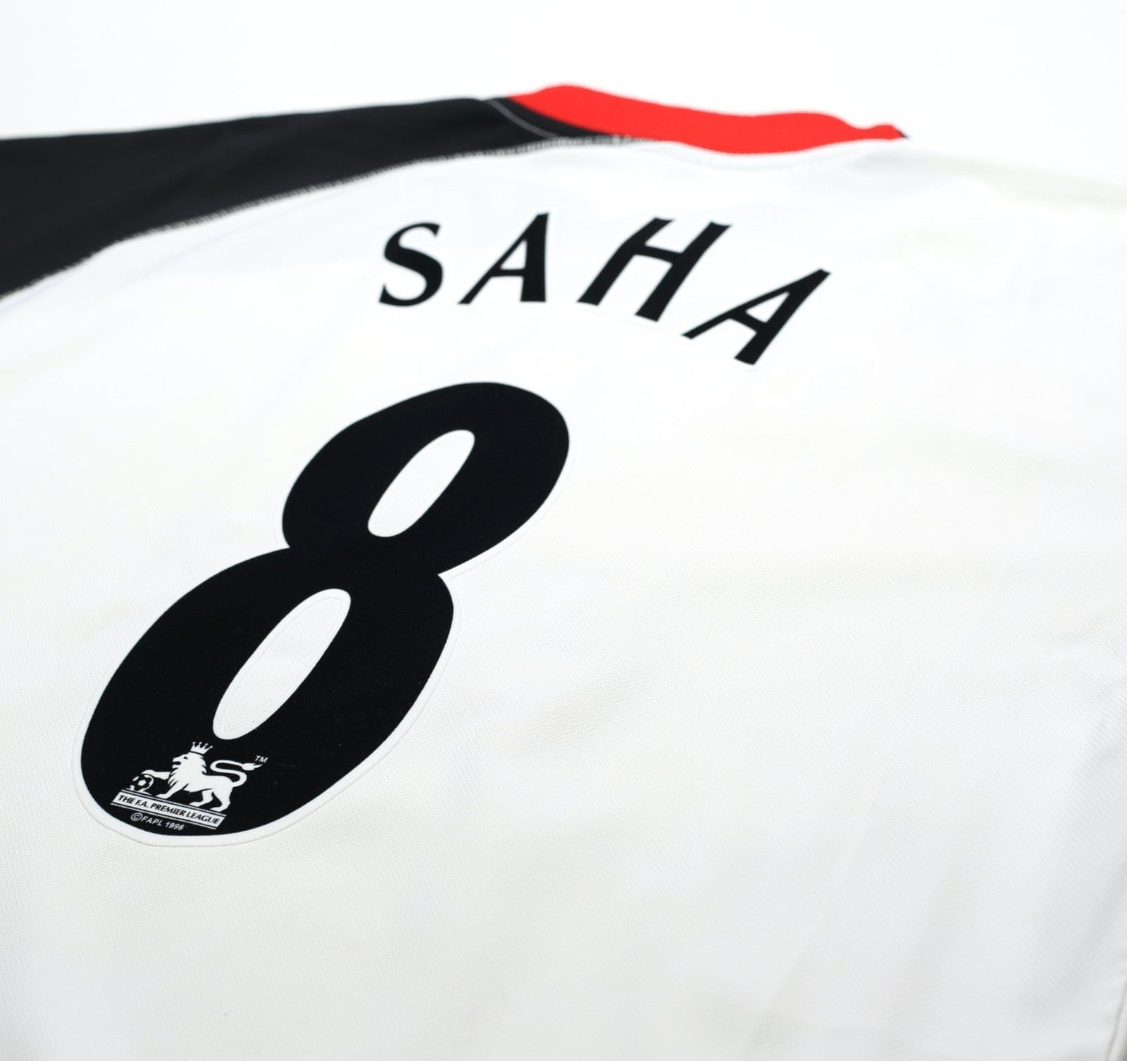 2003/05 SAHA #8 Fulham Vintage PUMA Home Football Shirt (L)