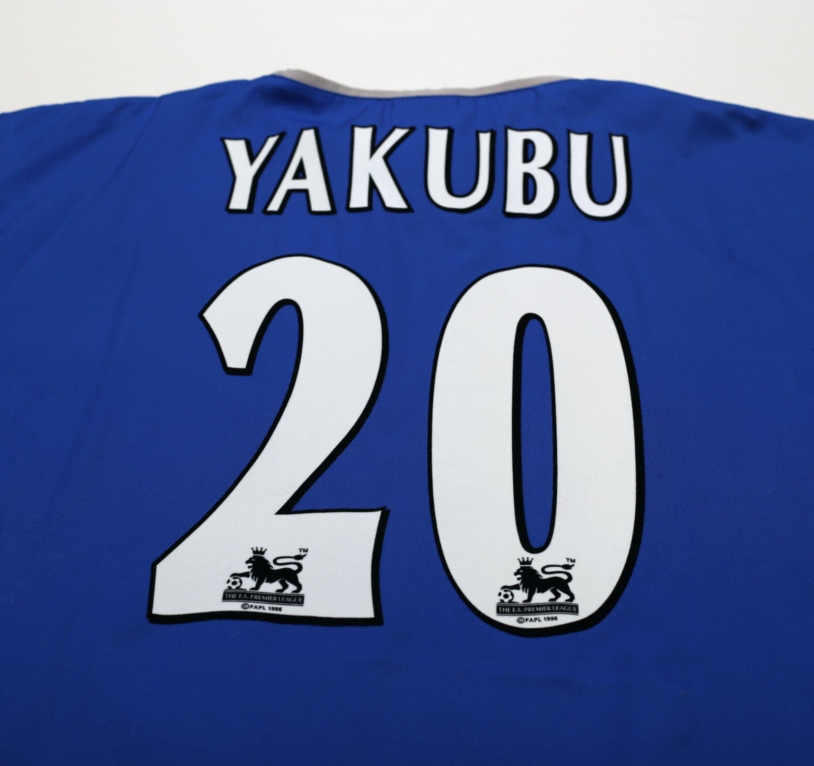 2003/05 YAKUBU #20 Portsmouth Vintage Pompey Sports Home Football Shirt (XL)