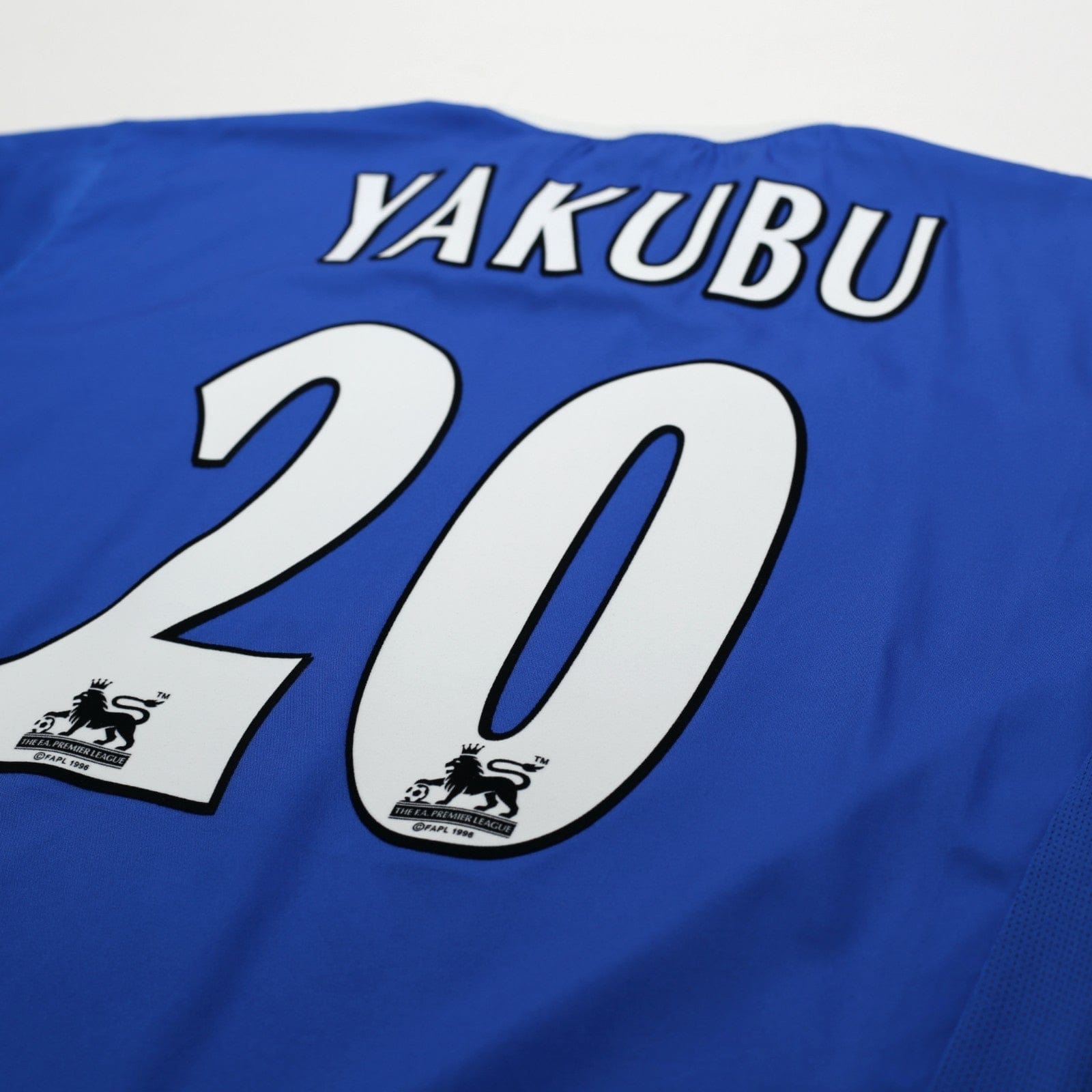 2003/05 Yakuku #20 Portsmouth Vintage Pompey Sports Home Football Shirt (M)